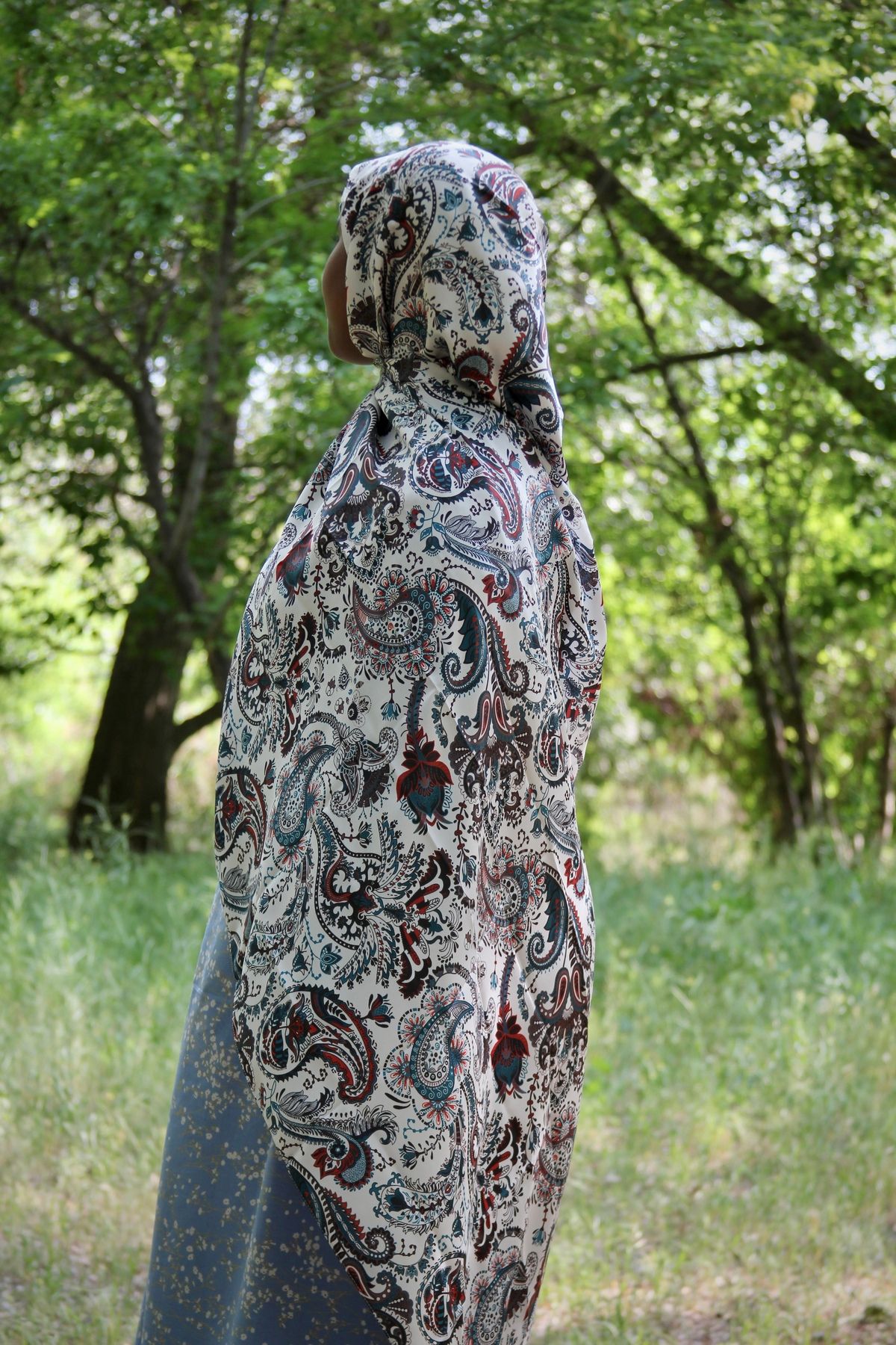 SARA SCARFS İPEKSİ MORİE DESEN ŞAL