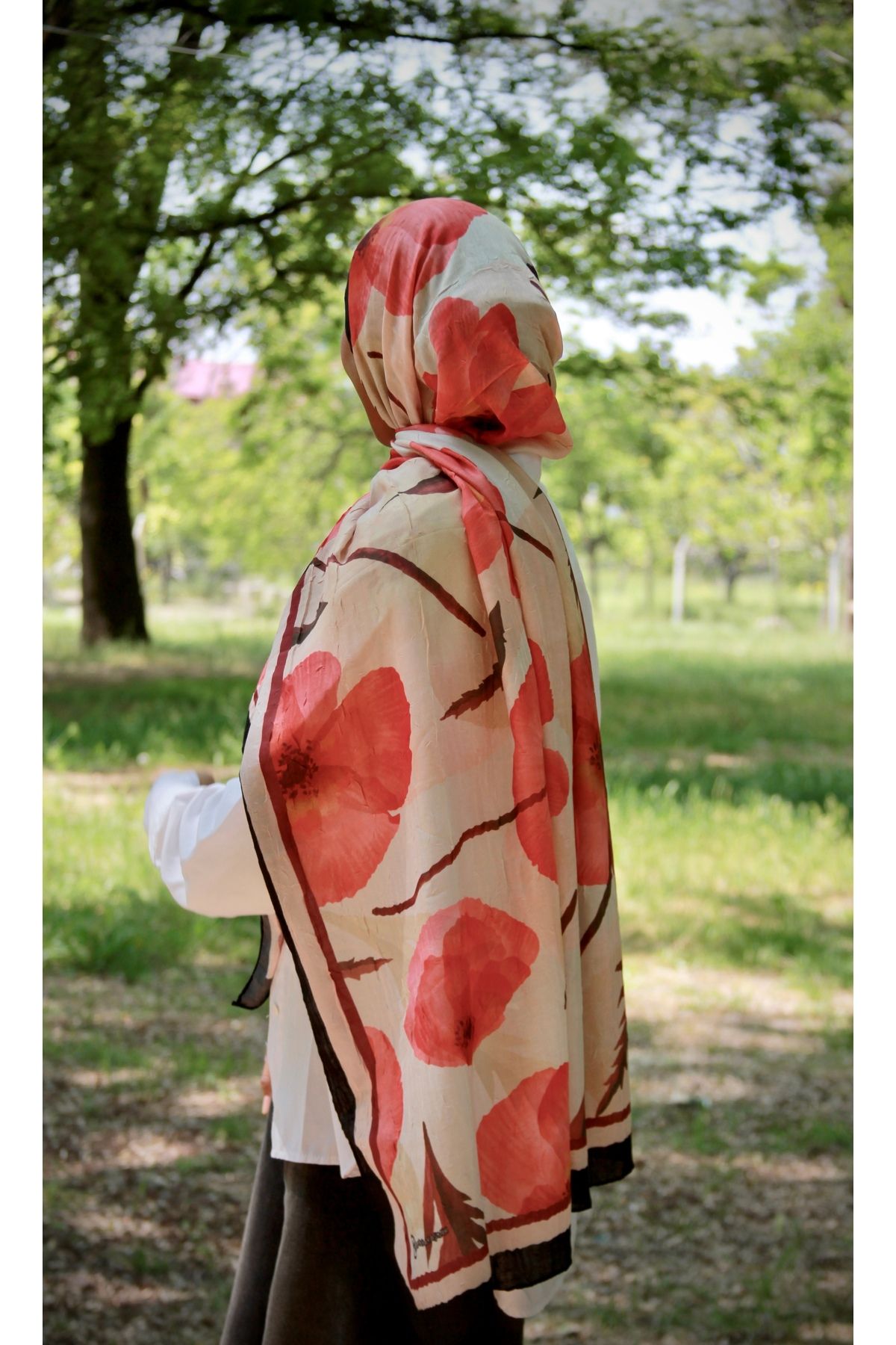 SARA SCARFS GELİNCİK DESEN BAMBU ŞAL