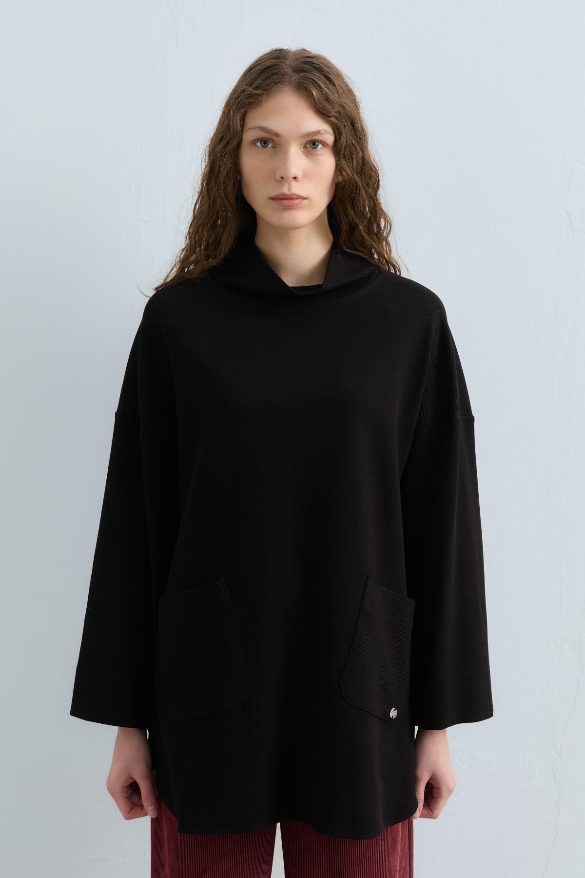 Nihan Cep Detaylı Oversize Tunik Siyah