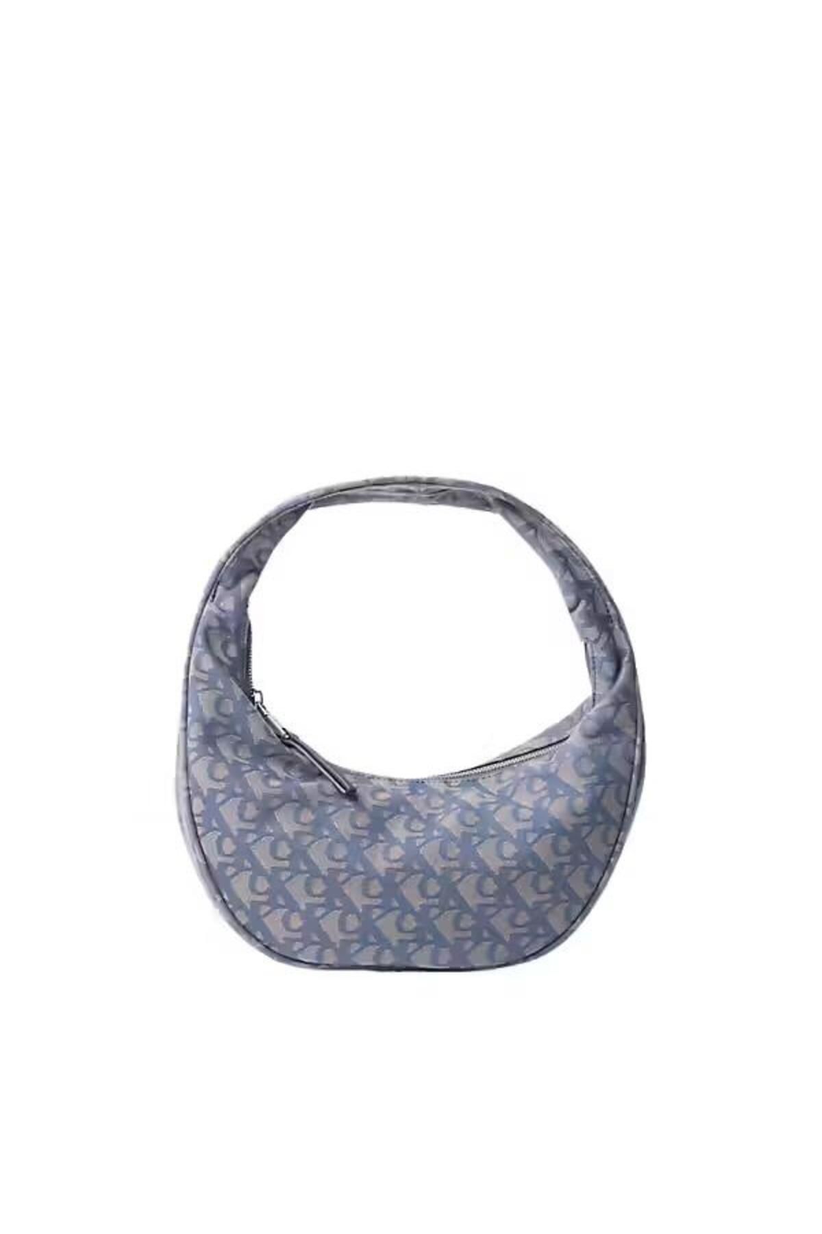 Calvin Klein CKJ MONOGRAM PINCHED MEDIUM SHOU