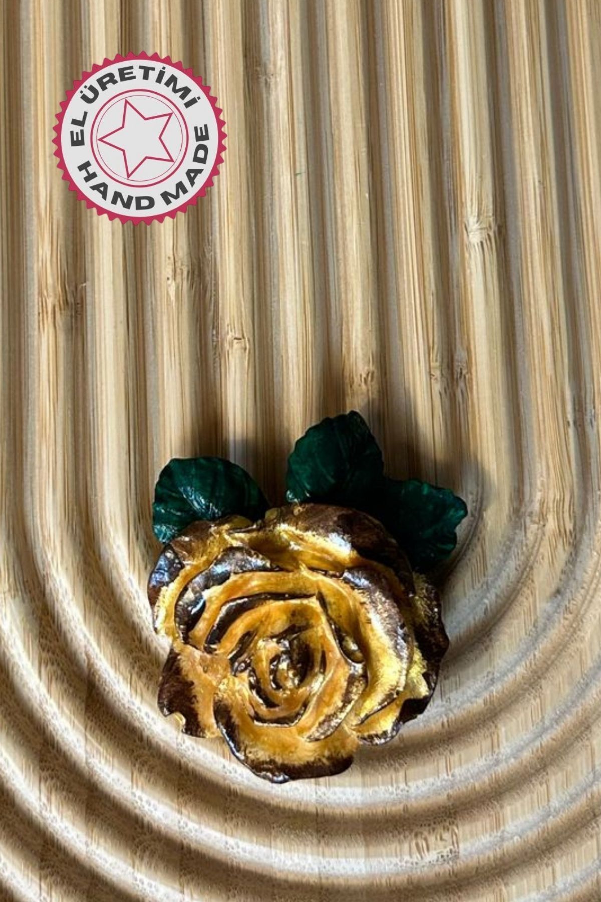 Uretti - Ayşe 7362 3703 El Yapımı Minik Gold Renk Gül Magnet - 6 X 7 Cm