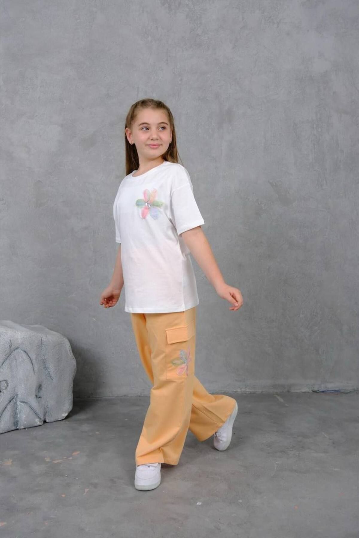 Linoş Kids Kız Çocuk Zambak Model Tişört Trend Ürün Yazlık İkili Tişört Eşofman Takım Garson Boy Şık Tasarım