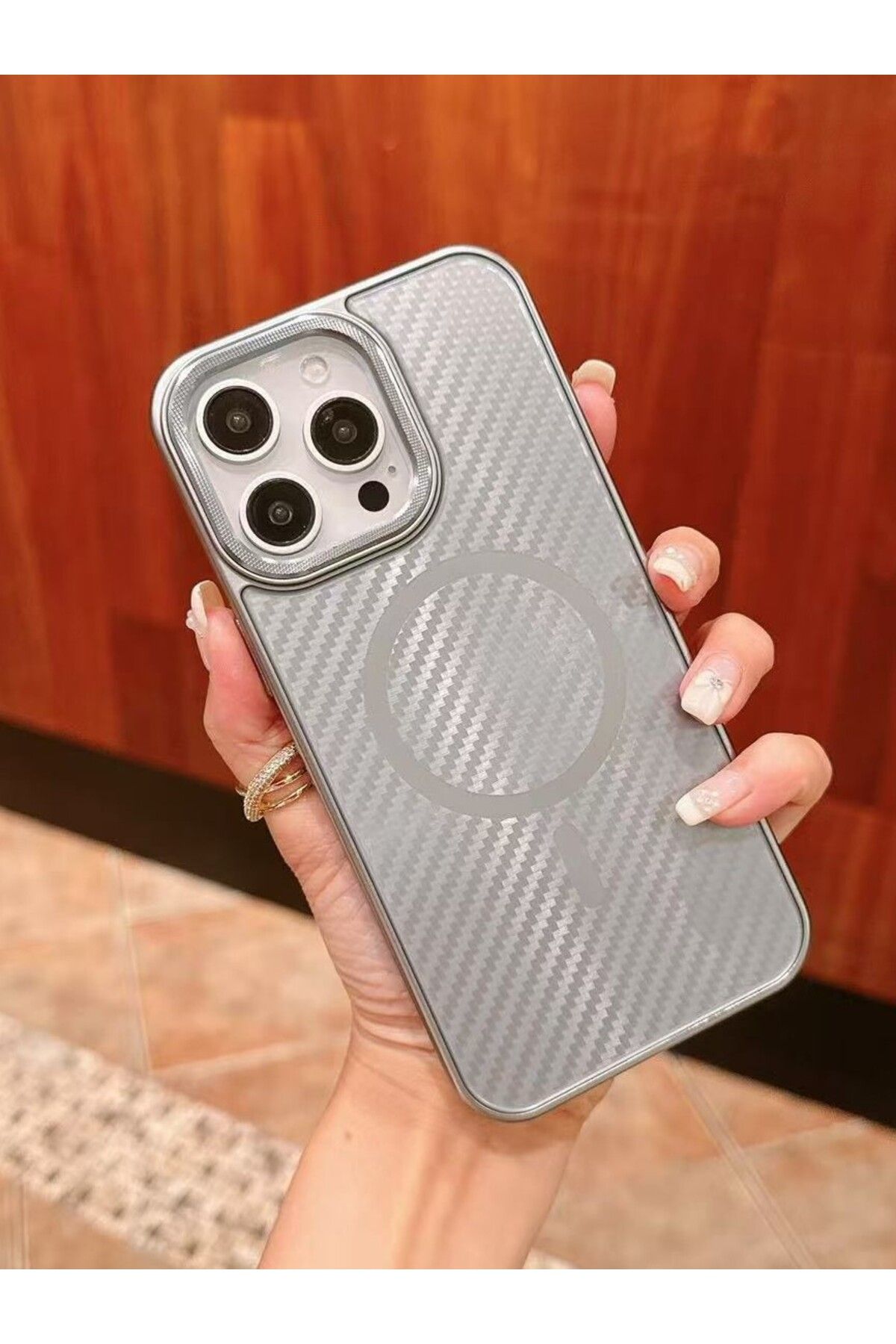 Paladyum Case iPhone 16 Pro Max Uyumlu Titanyum Gri Karbon Fiber MagSafe Özellikli Kılıf