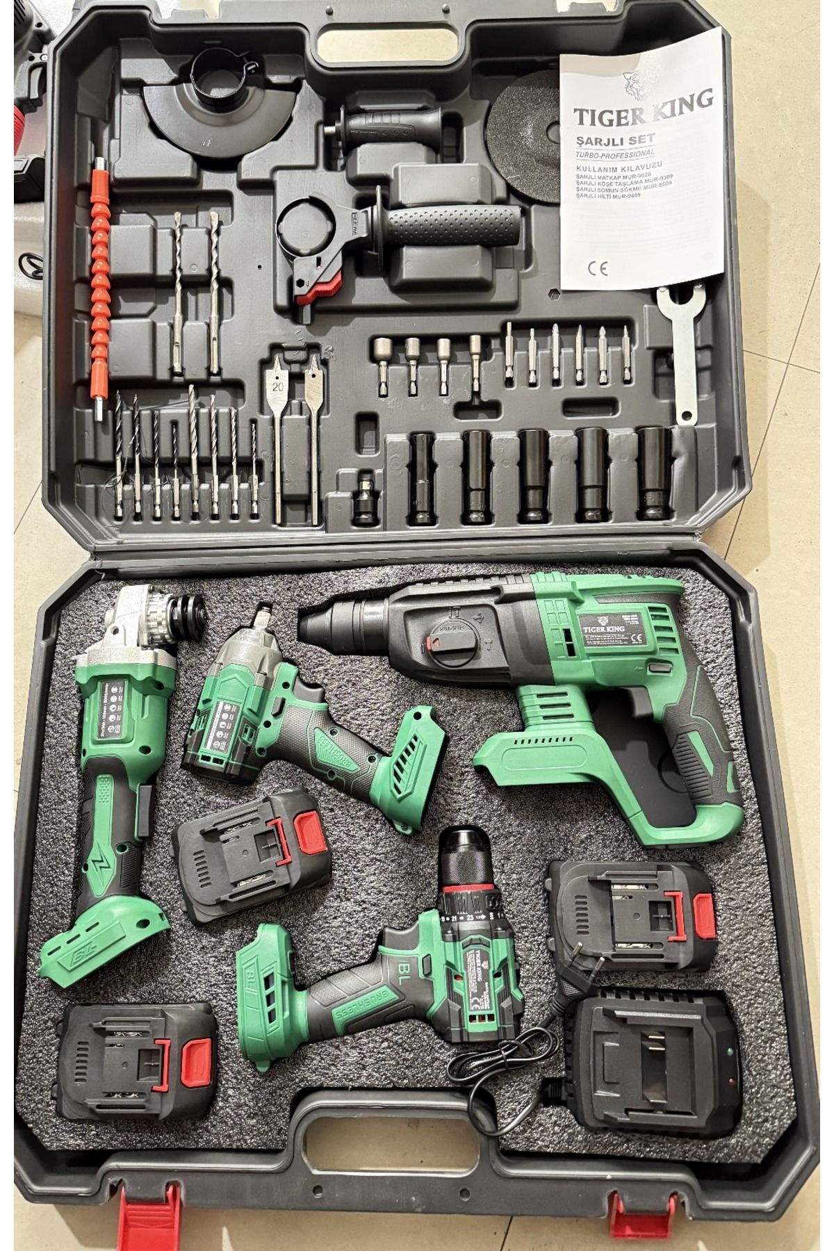 TİGER KİNG PRO TİGER KİNG 4'Lü Set ( Somun Sıkma + Şarjlı Hilti + Şarjlı Spral + Çelik Mandrenli Kömürsüz Matkap)