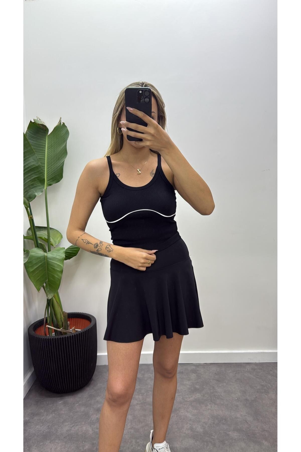 Acar Boutique Orijinal Marka Çizgi Detay Atlet