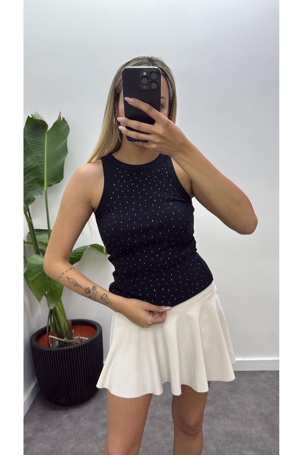 Acar Boutique Ful Taşlı Ribana Atlet