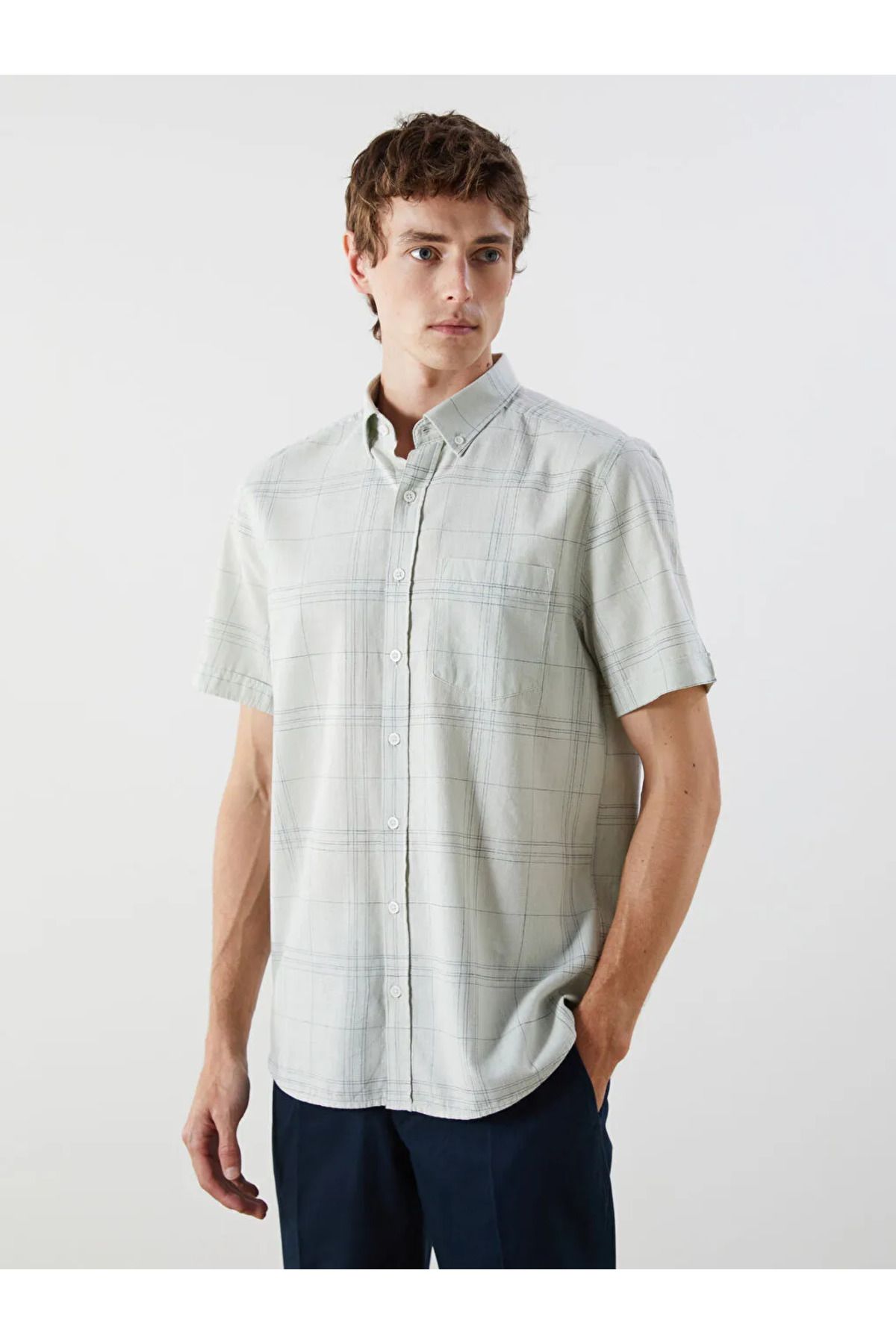 LC Waikiki LCWAIKIKI Classic Yeşil Regular Fit Kısa Kollu Ekose Poplin Erkek Gömlek