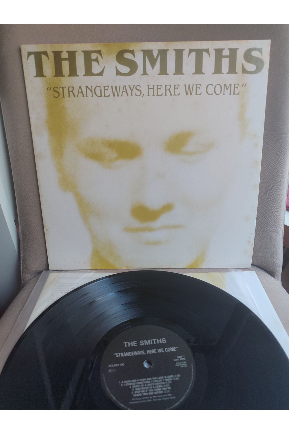 Plakperest THE SMITHS - Strangeways, Here We Come - 2009 İngiltere Basım LP Plak 2.EL