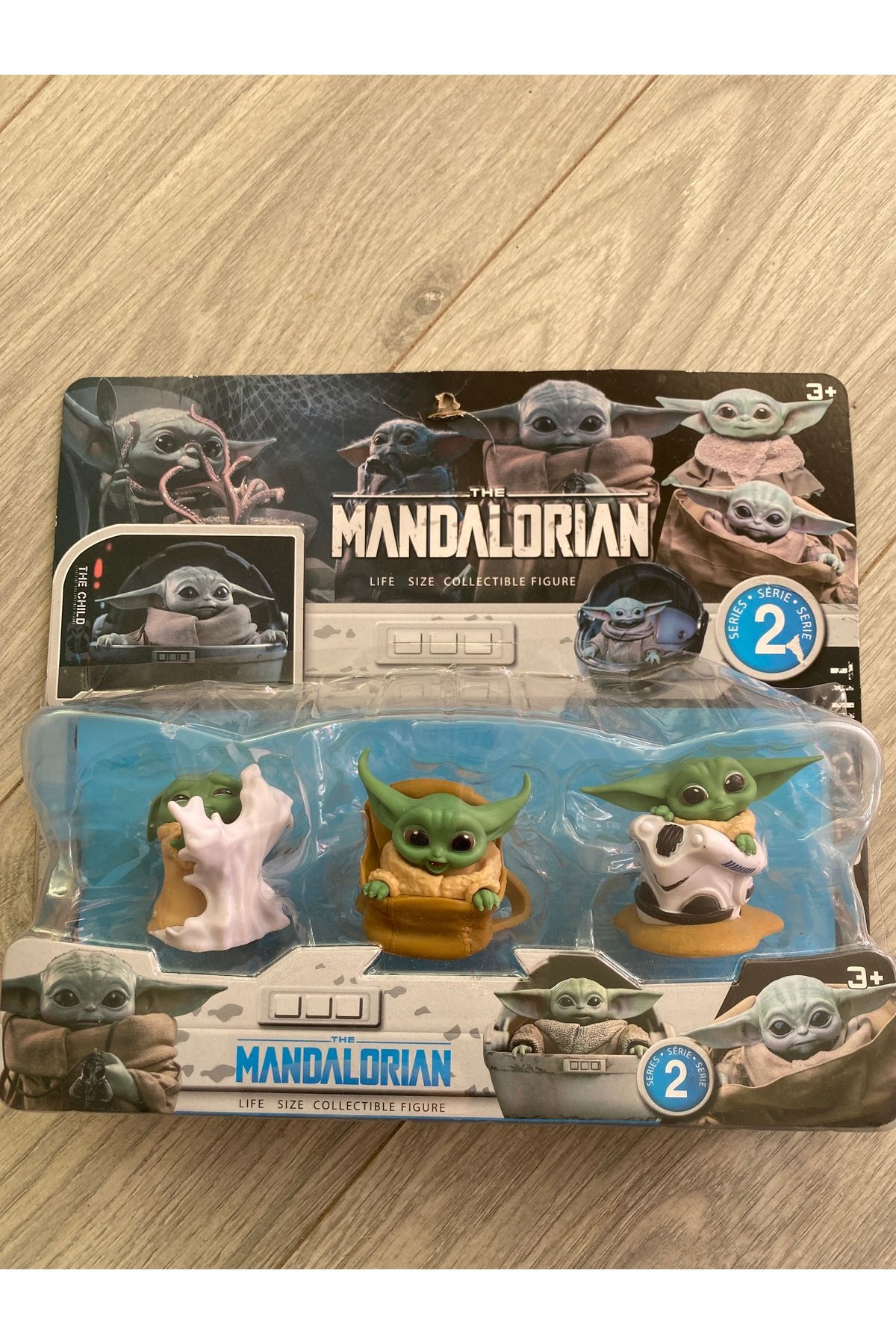 Toys Yoda figürlü karakterler