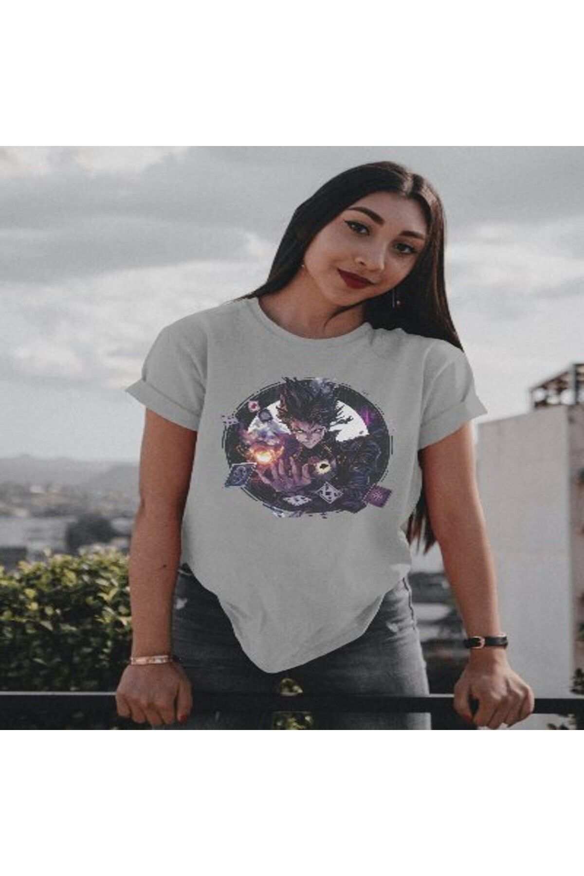 BELLACHIA Anime Karakter Baskılı Kadın Tişört – Enerjik ve Çarpıcı Stil! 🔥🎴