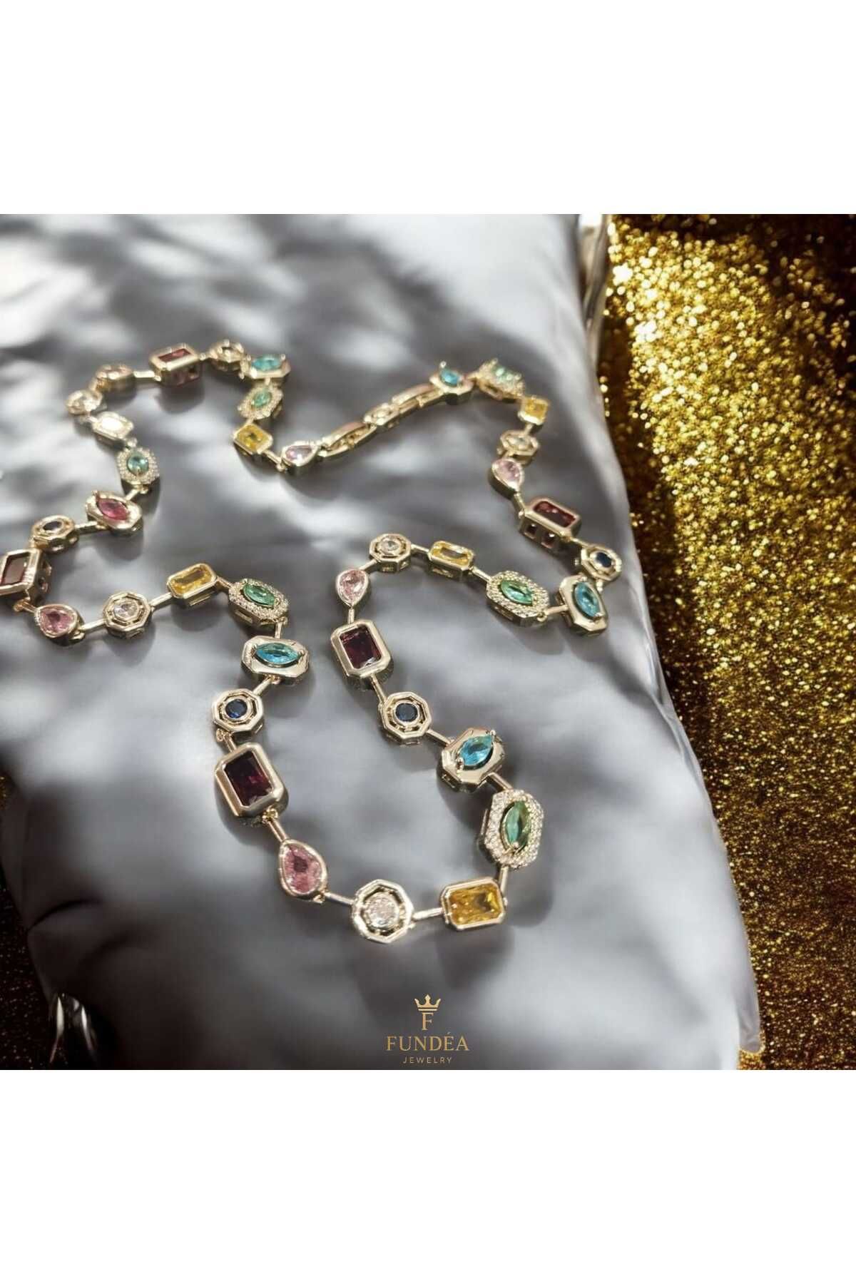 Fundéa Jewelry Venüs Işıltısı Kolye Full Zirkon Taş Renkli