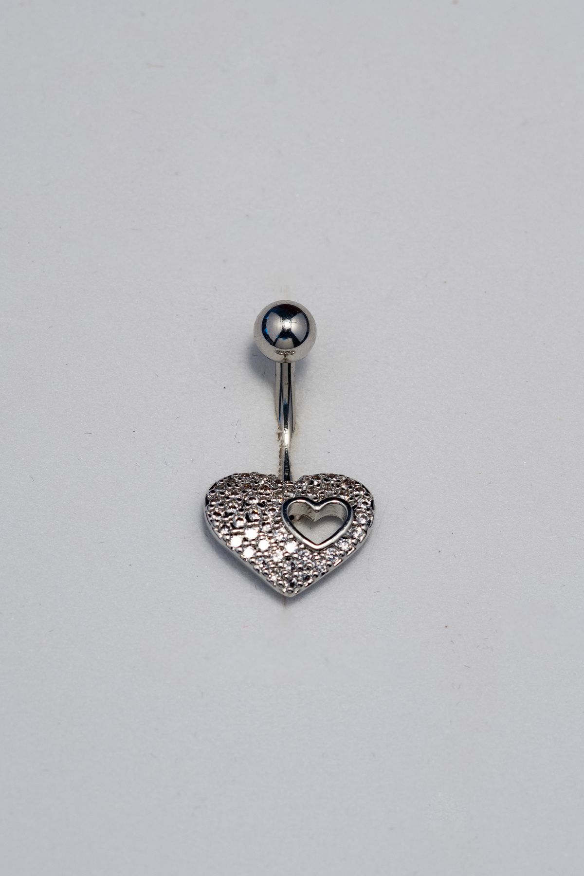 Piercing by Sever KALP KALBE KARŞI CERRAHİ ÇELİK GÖBEK BELLY PIERCING… GÜMÜŞ/SILVER RENKLİ ve ŞEFFAF TAŞLI.