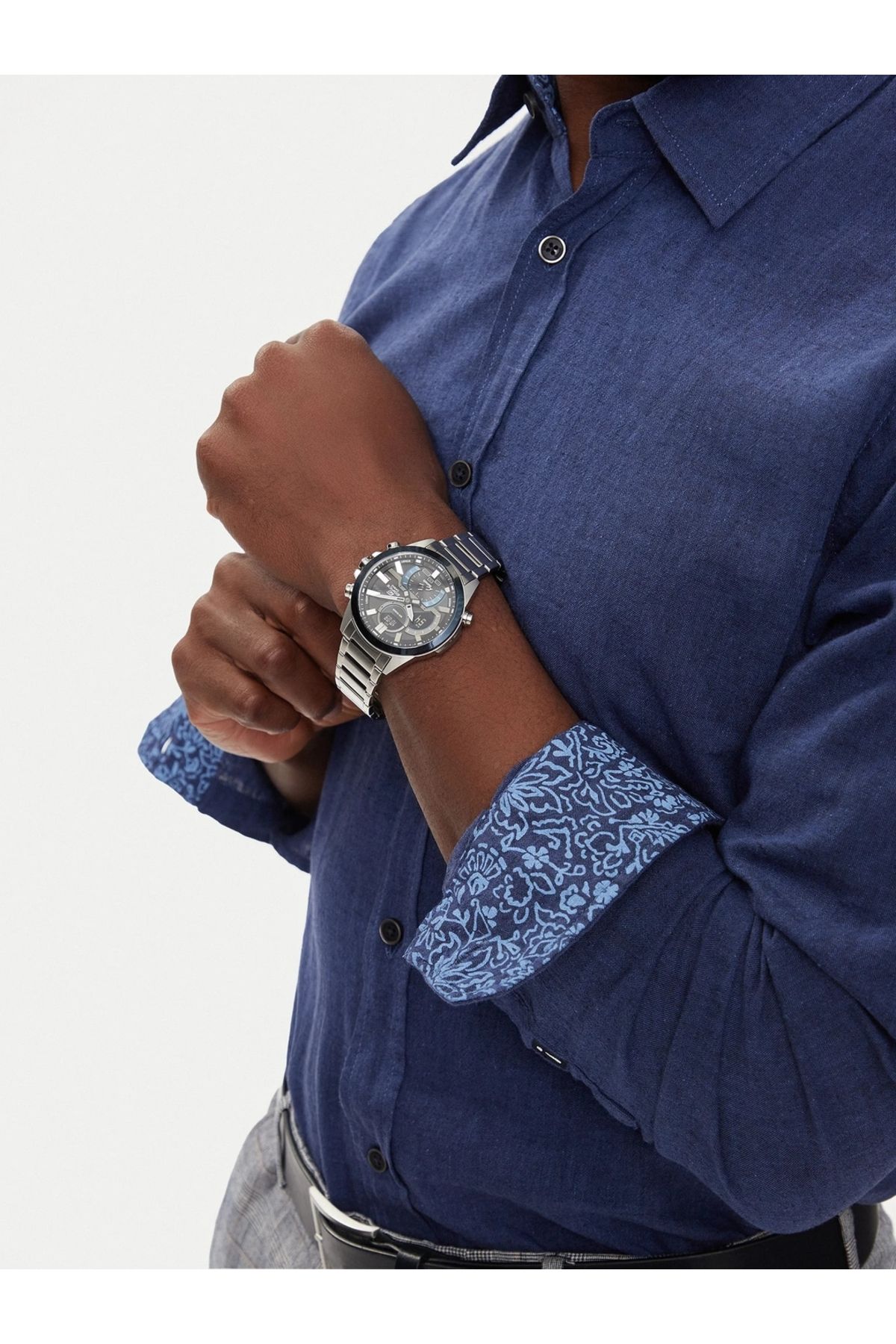 Casio-Men's Watch, Casio Edifice, Bluetooth Smartphone Link ECB-30DB-1AEF 2