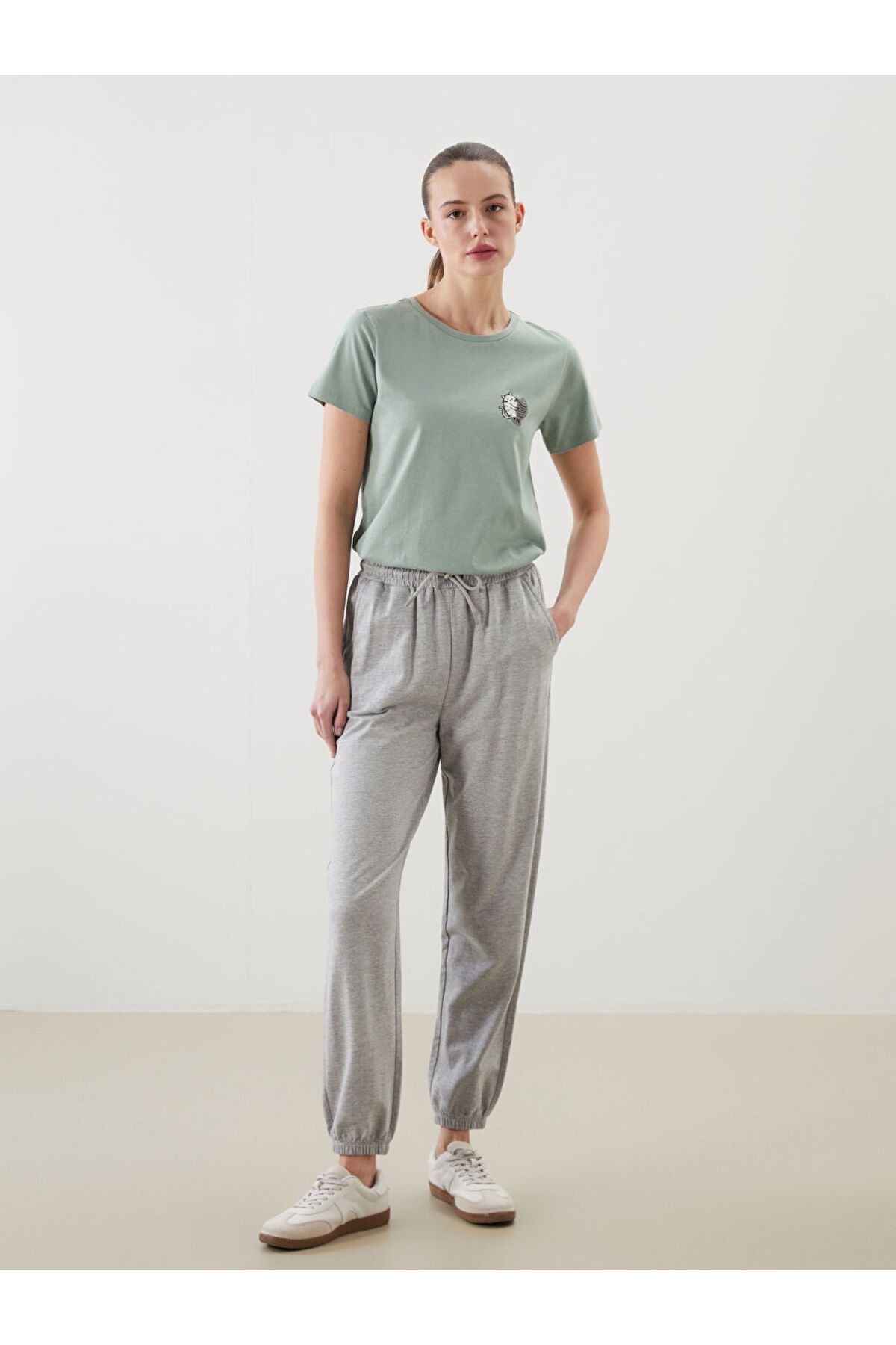 LC Waikiki LCWAIKIKI Classic Gri Beli Lastikli Kadın Jogger Eşofman Altı S58222Z8NVY25