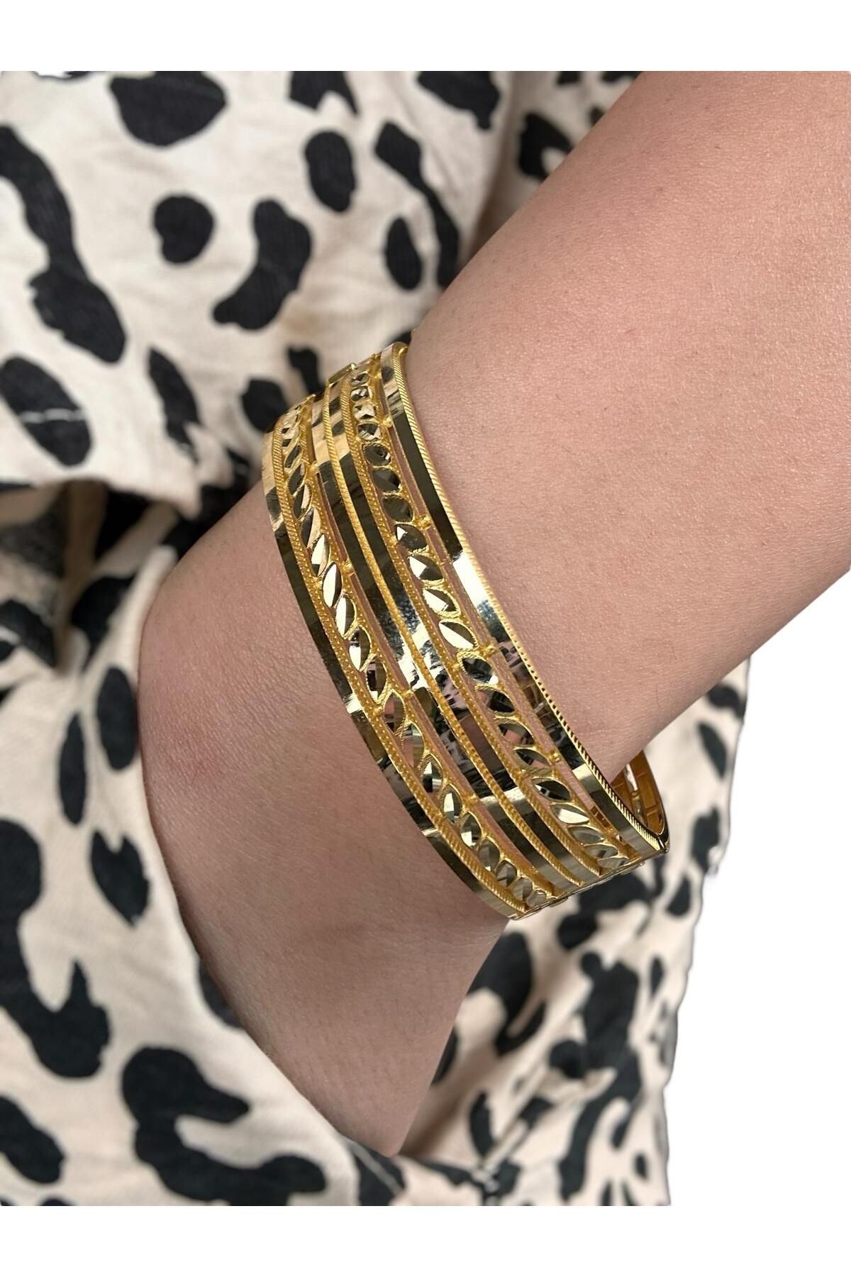 NEW'ORO JEWELRY 14 Ayar Desenli İkili Kelepçe Bilezik – 30.68 Gram