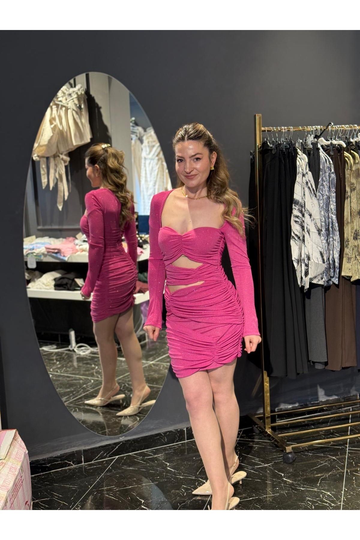 NOBLE Pembe Simli Dekolte Elbise