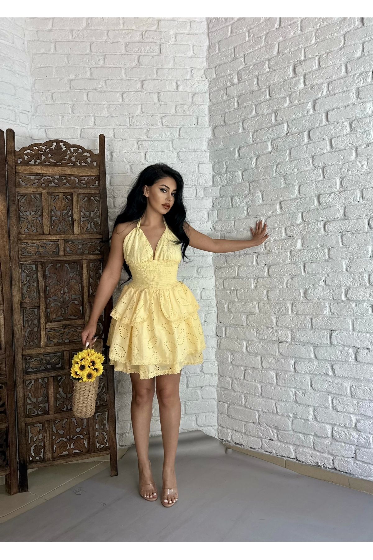 moneta boutique Kadın Boyundan Bağlamalı Kat Kat Fisto Tasarım Elbise