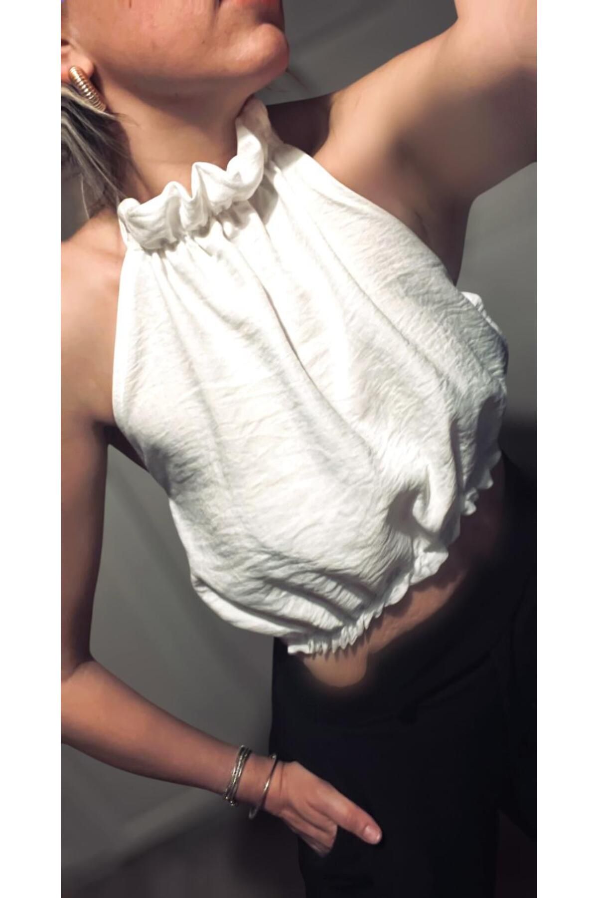 World Fashion Trends Sırt Dekolteli Bluz
