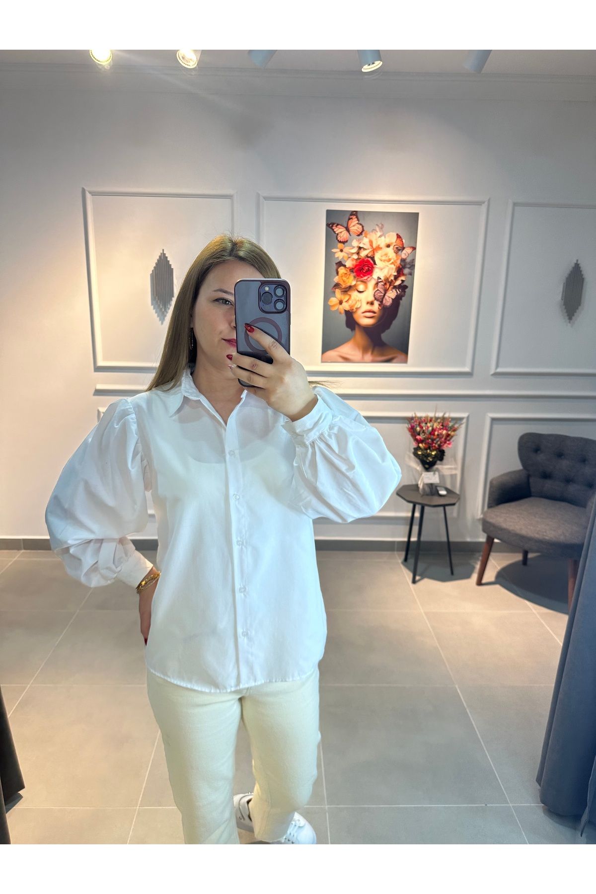 Butik Kadın Beyaz Gömlek