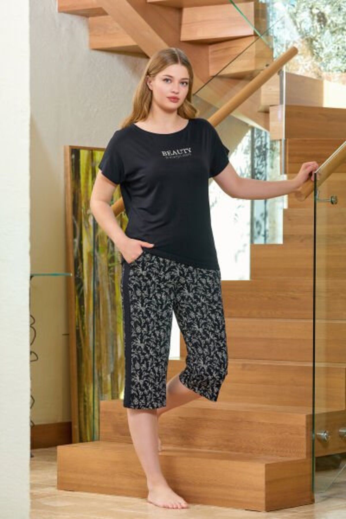 Cossy By Aqua Kadın Lacivert Kısa Kol Desenli Pijama Kapri Takım 25673