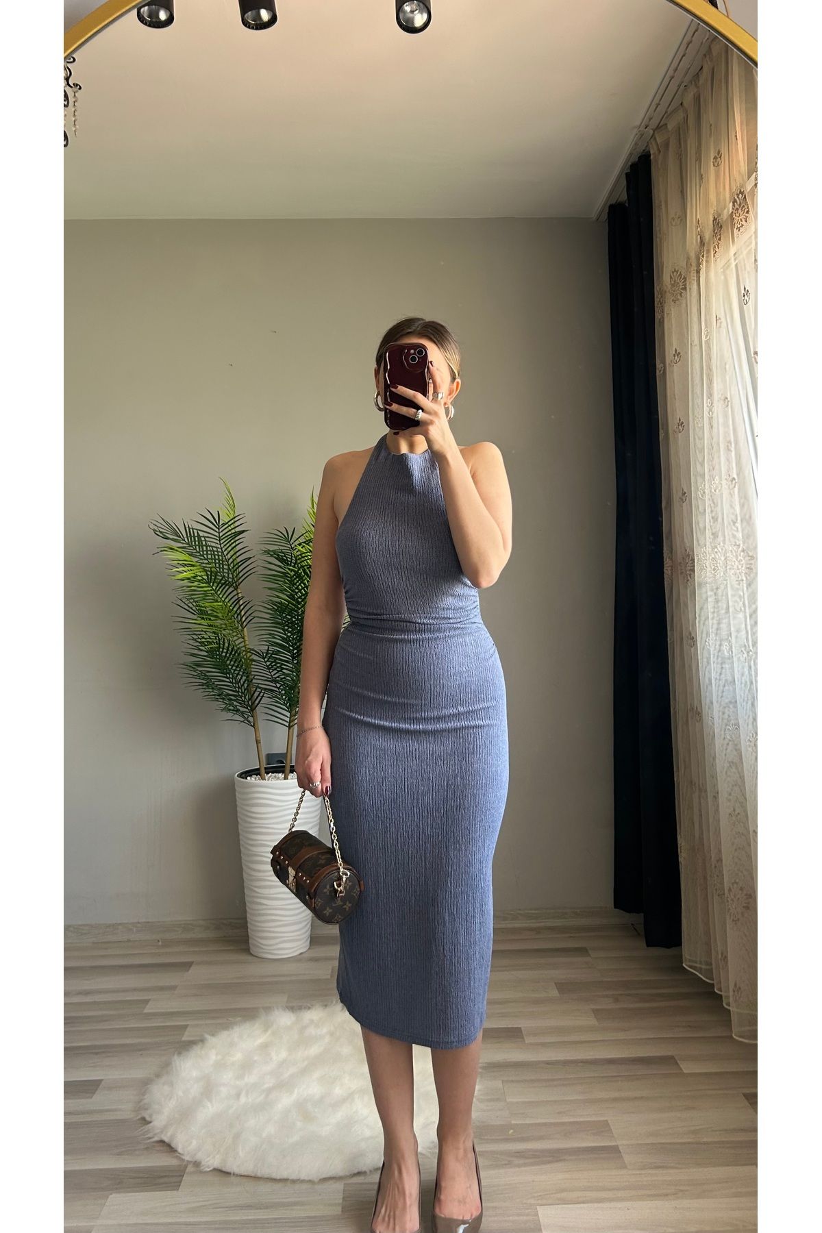 ensbutik Halter Yaka Sırt Dekolteli Midi Elbise