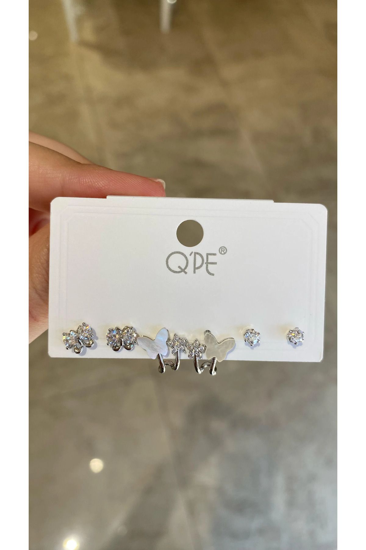 Yares Accessories Çoklu küpe gümüş kelebek