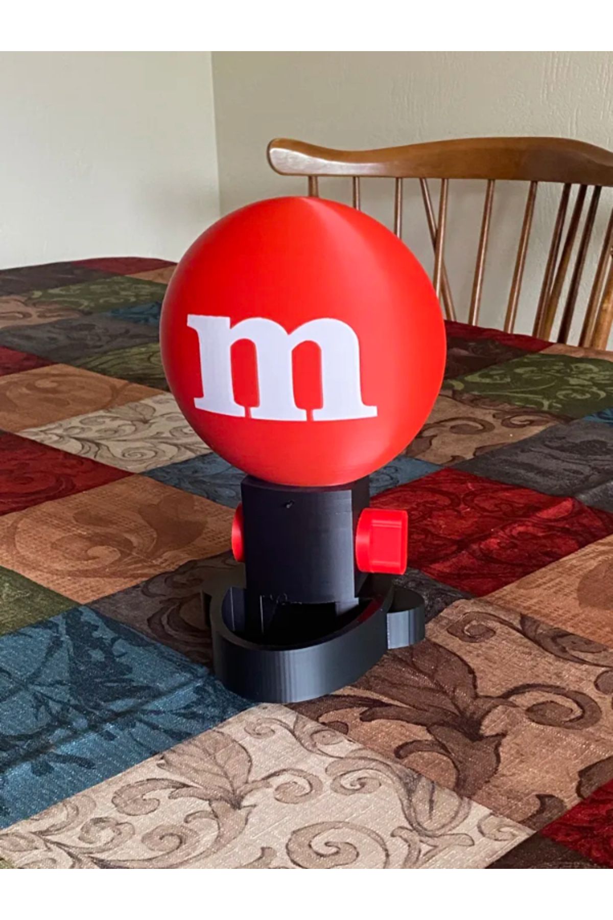 NOMOTHETIC Dev M&M Şeker Dispenseri