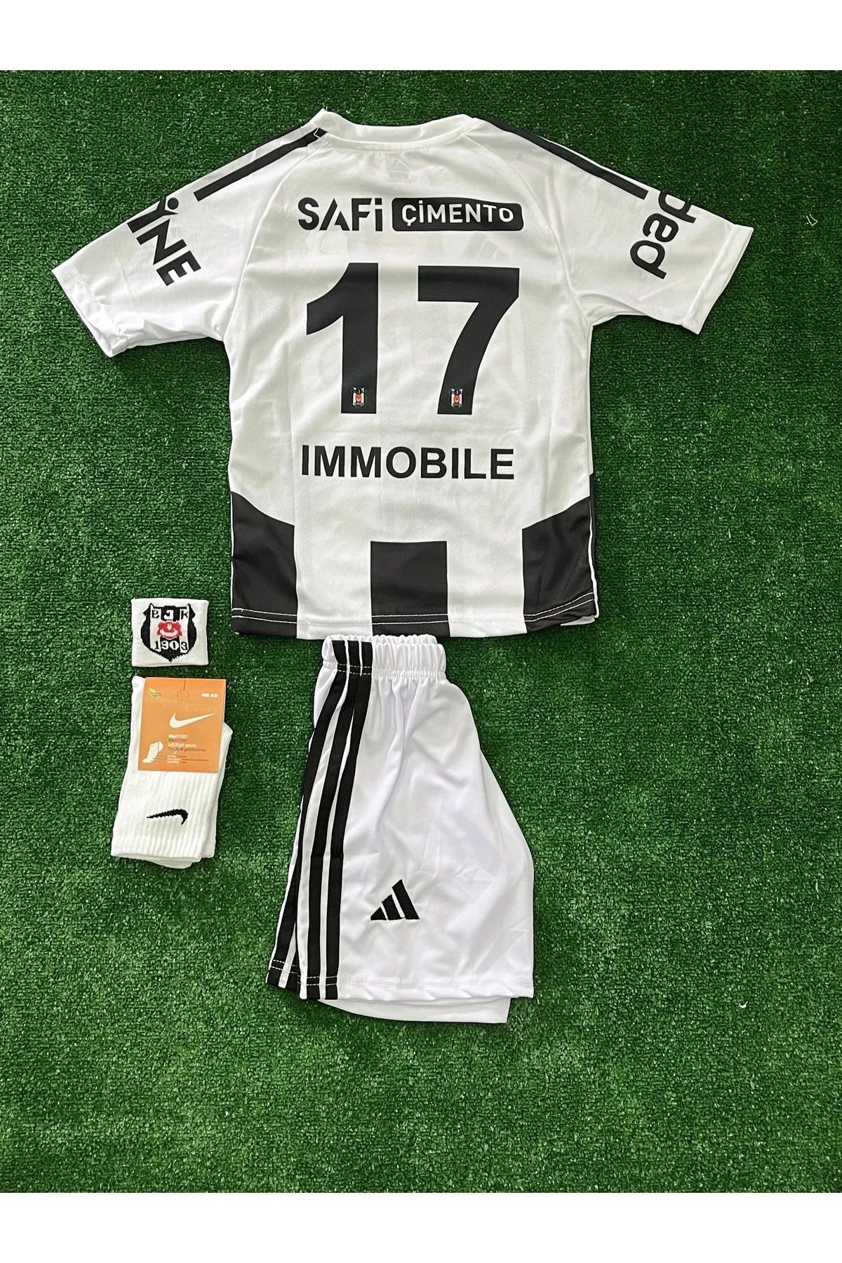 Nevruz 4'lü Set Beşiktaş\\ Ciro Immobile Siyah/Beyaz -2024/25 Çocuk Forma Şort Çorap Bileklik