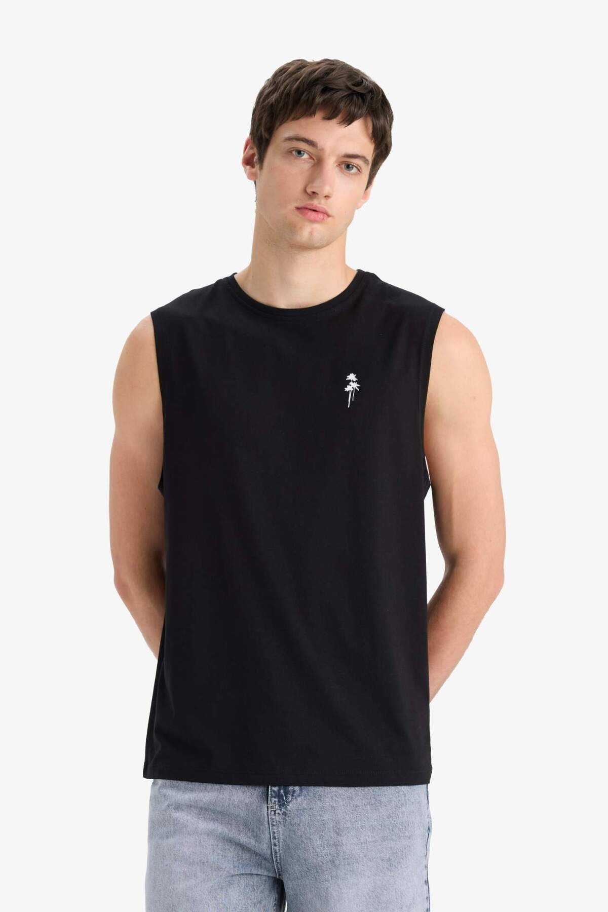 DeFacto-Regular Fit Printed Crew Neck Undershirt E5192Ax25Sm 3