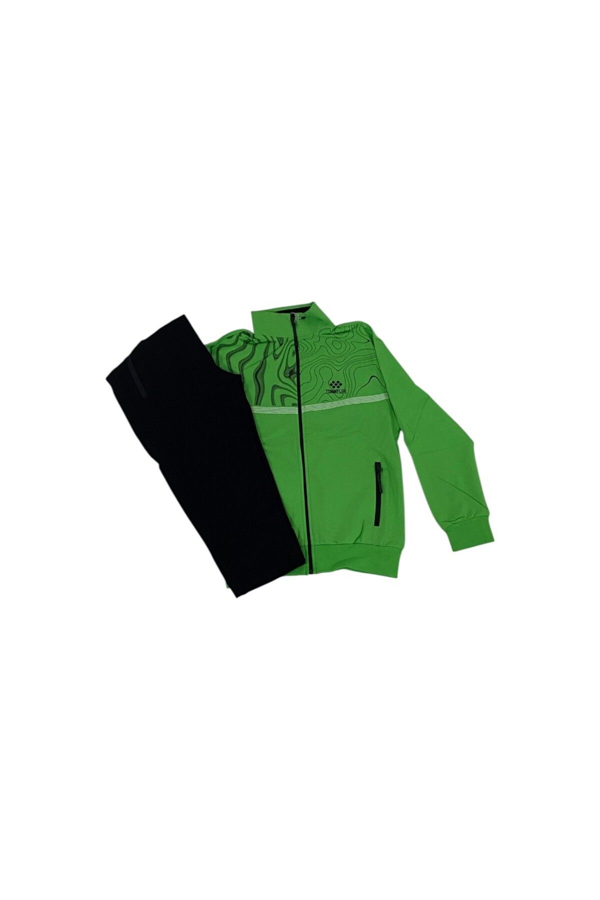 complete the look image