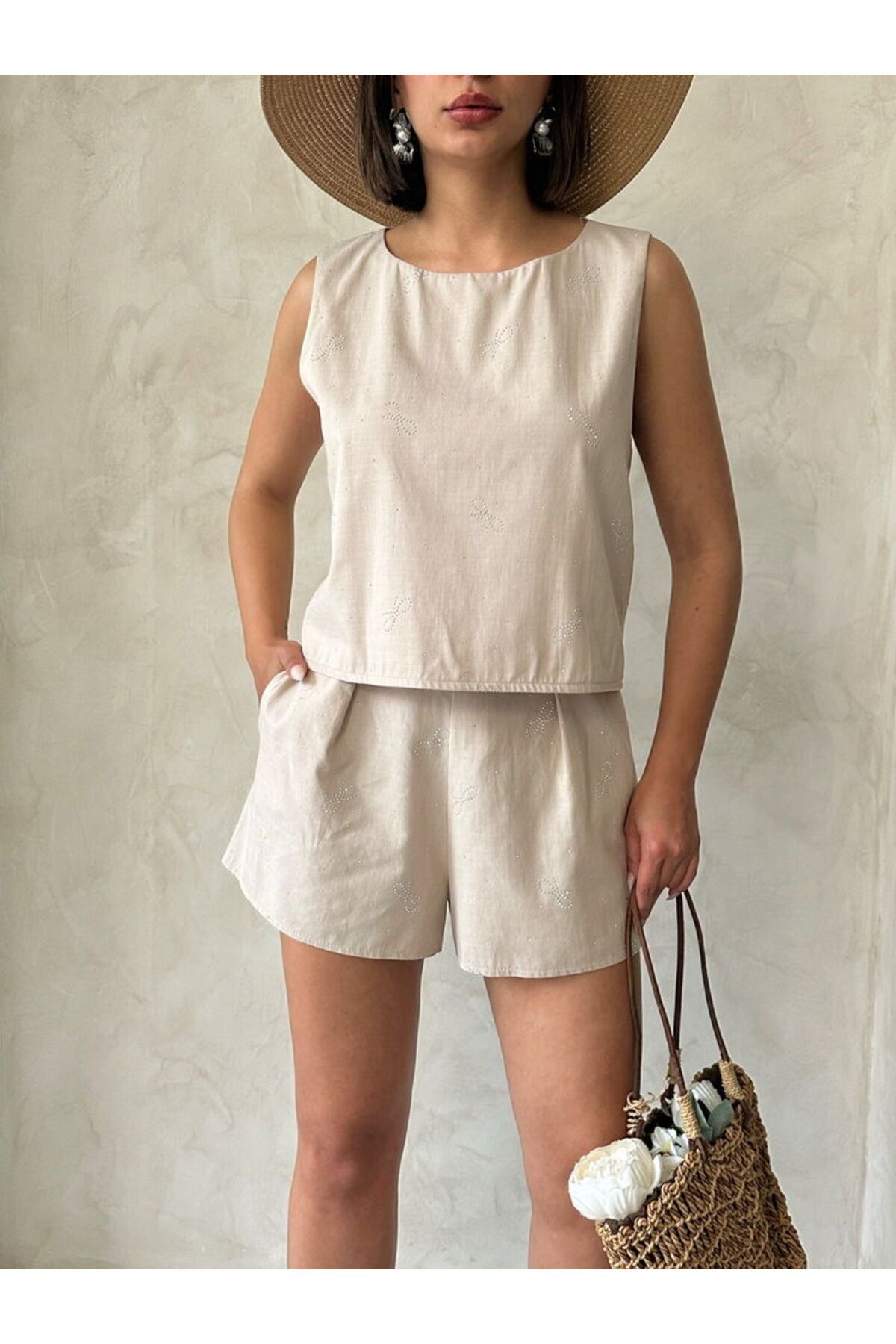 Castivo Fashion Fiyonk Taş Baskılı Yüksek Bel Şort