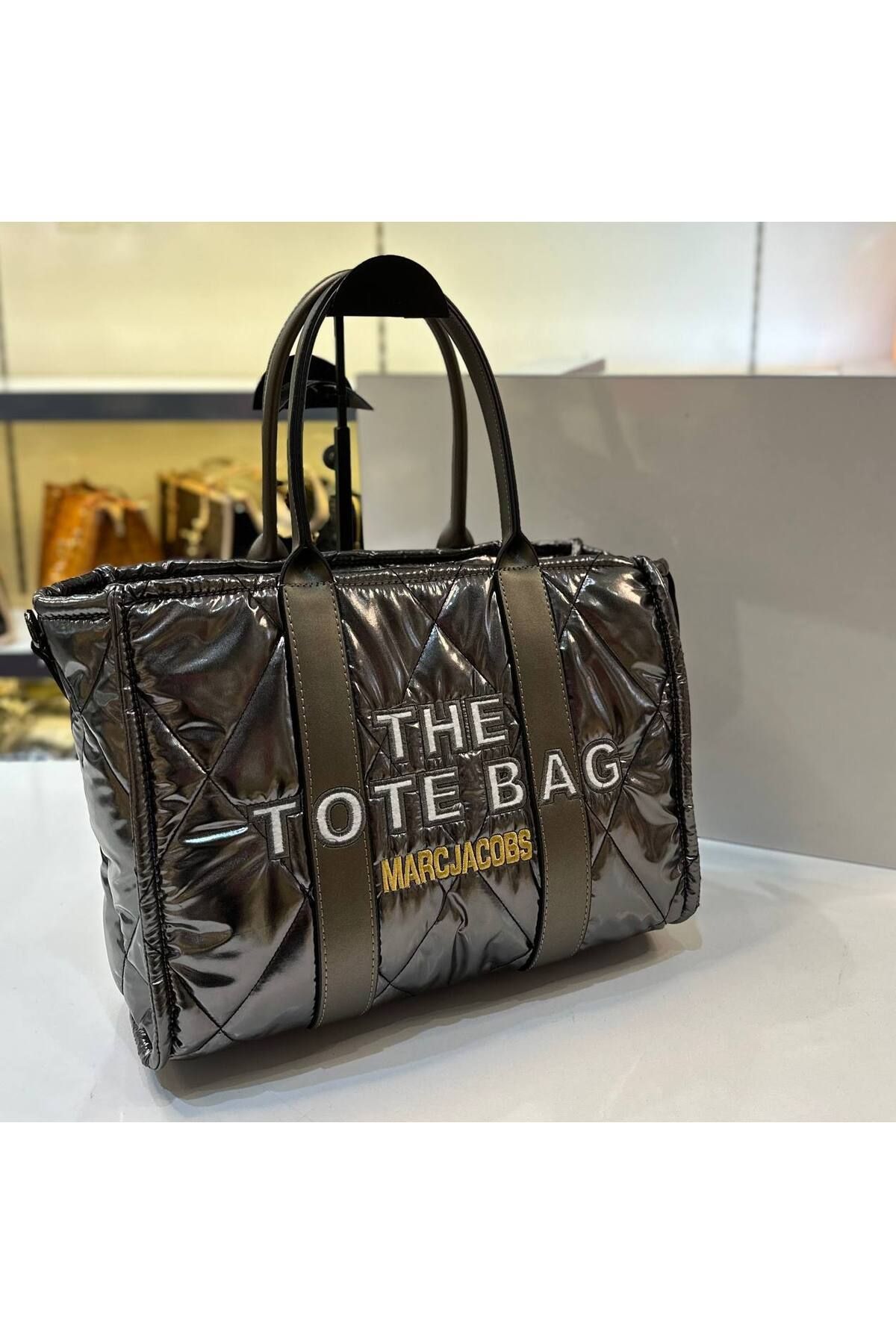 ELKA THE TOTE PARLAK OMUZ ÇANTASI