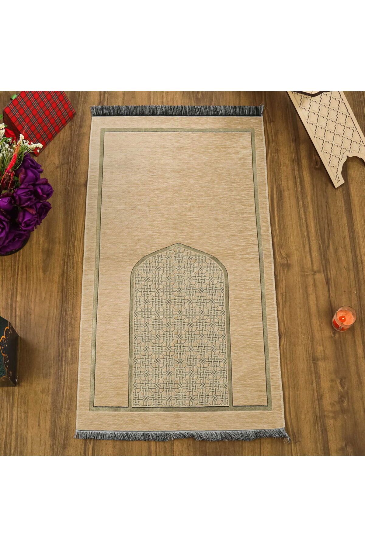 İkranur Selçuklu Desenli Lüks Şönil Seccade Vizon (66 x 120 cm) 520 gr