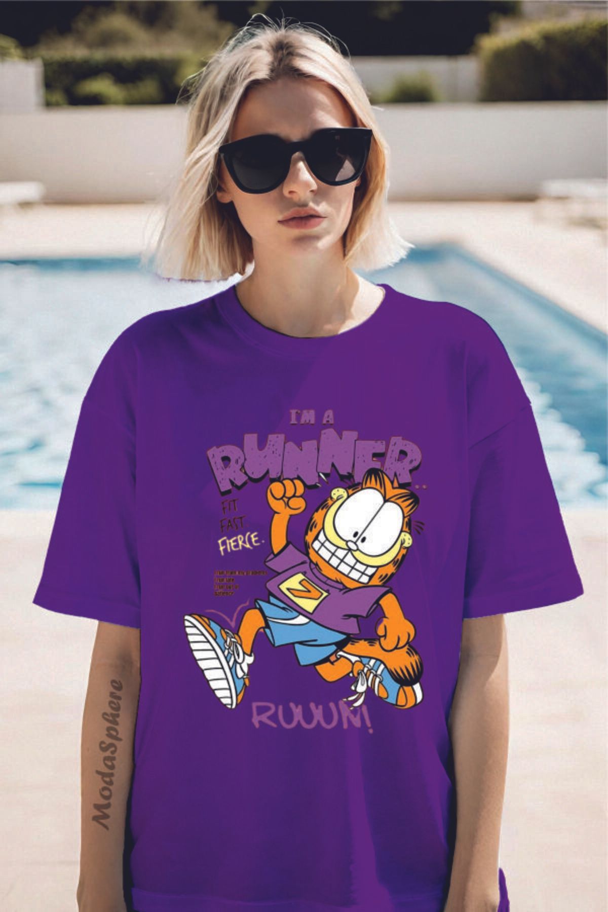 ModaSphere GARFIELD RUNNER Baskılı Bisiklet Yaka Unisex Oversize Tişört
