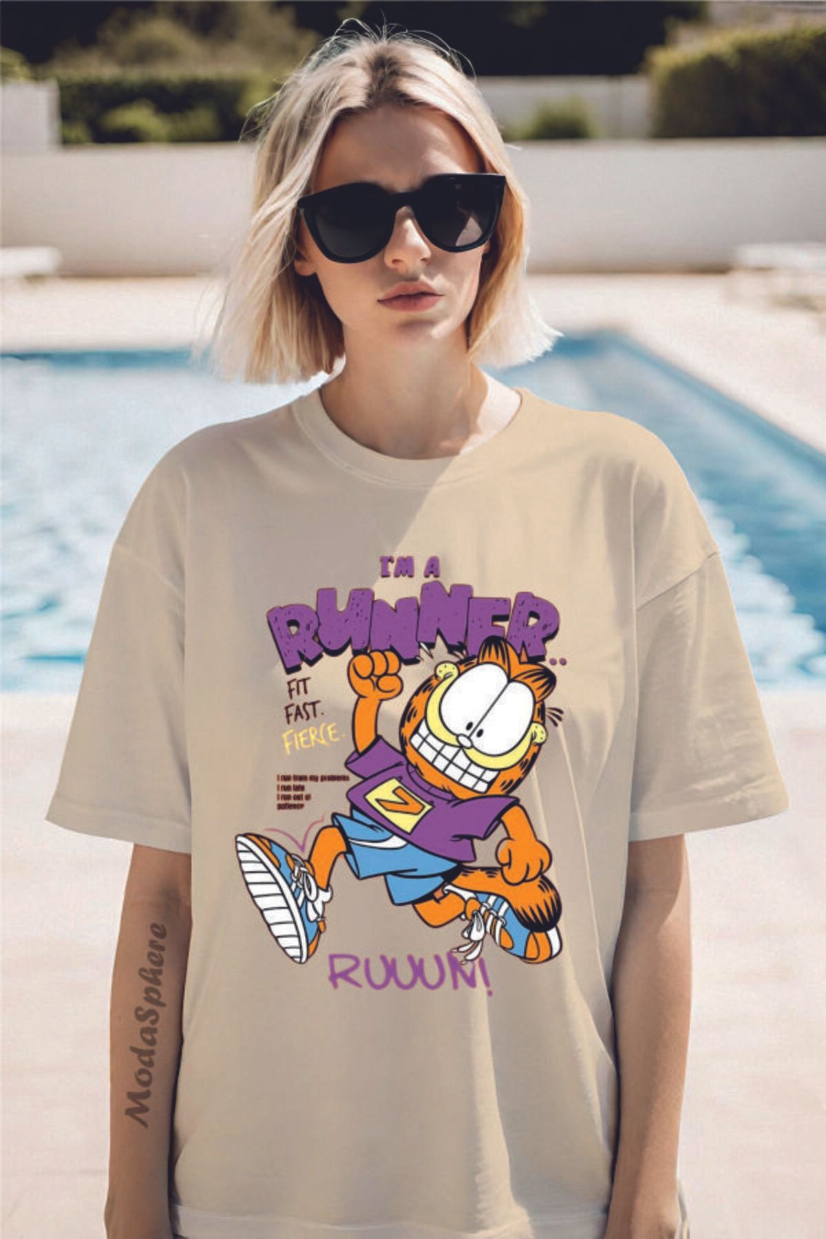 ModaSphere GARFIELD RUNNER Baskılı Bisiklet Yaka Unisex Oversize Tişört