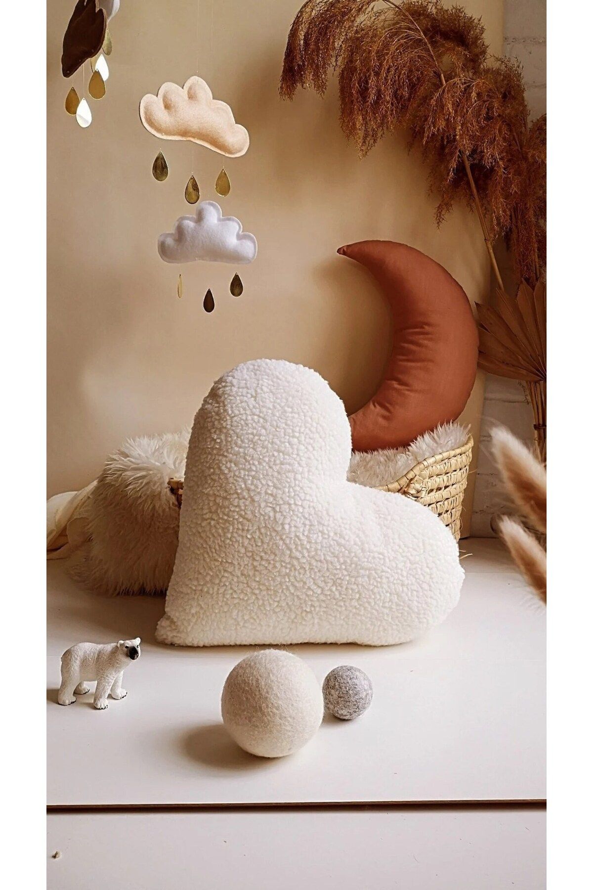 textile dünyası TEDDY KALP YASTIK KIRLENT İÇİ DOLU KALP YASTIK