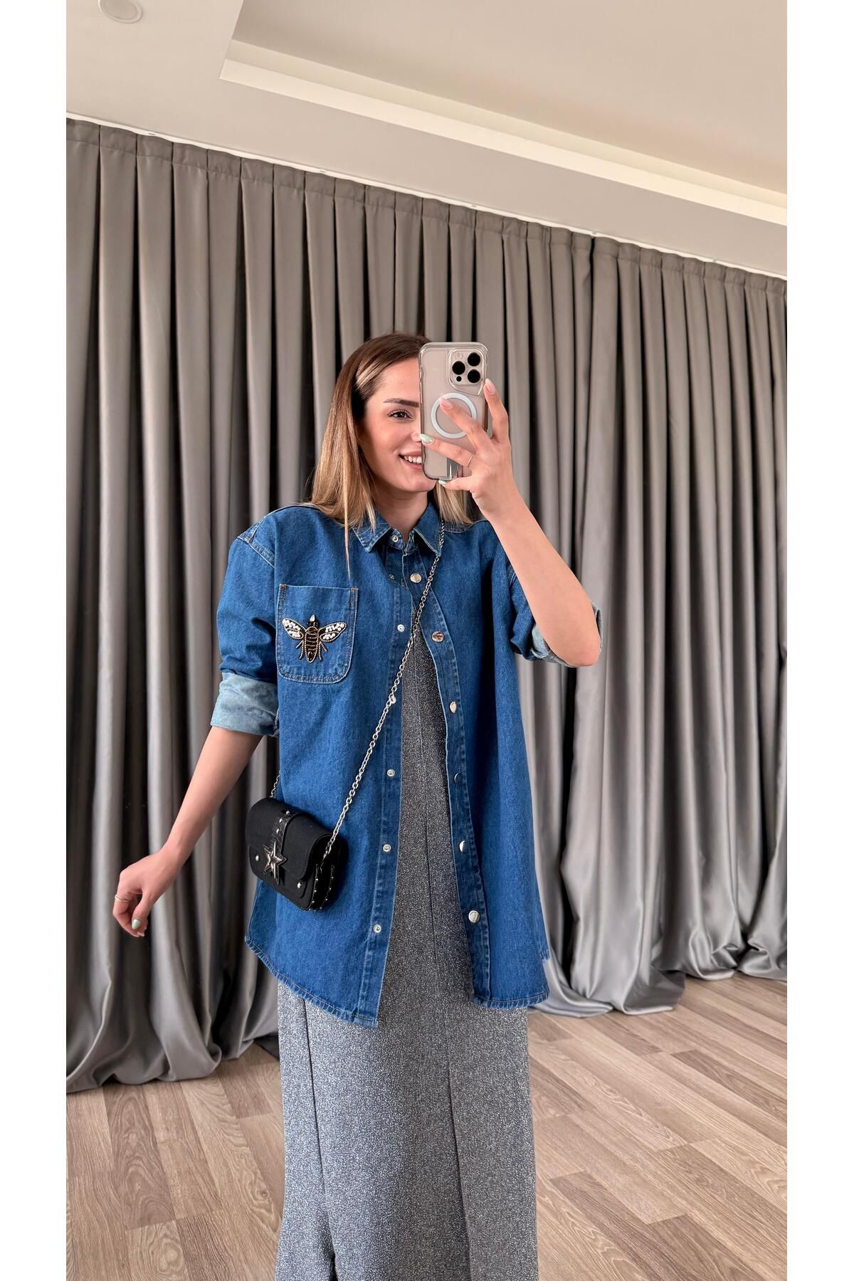 pelin yıldız butik Cebi Taş İşlemeli Denim Ceket