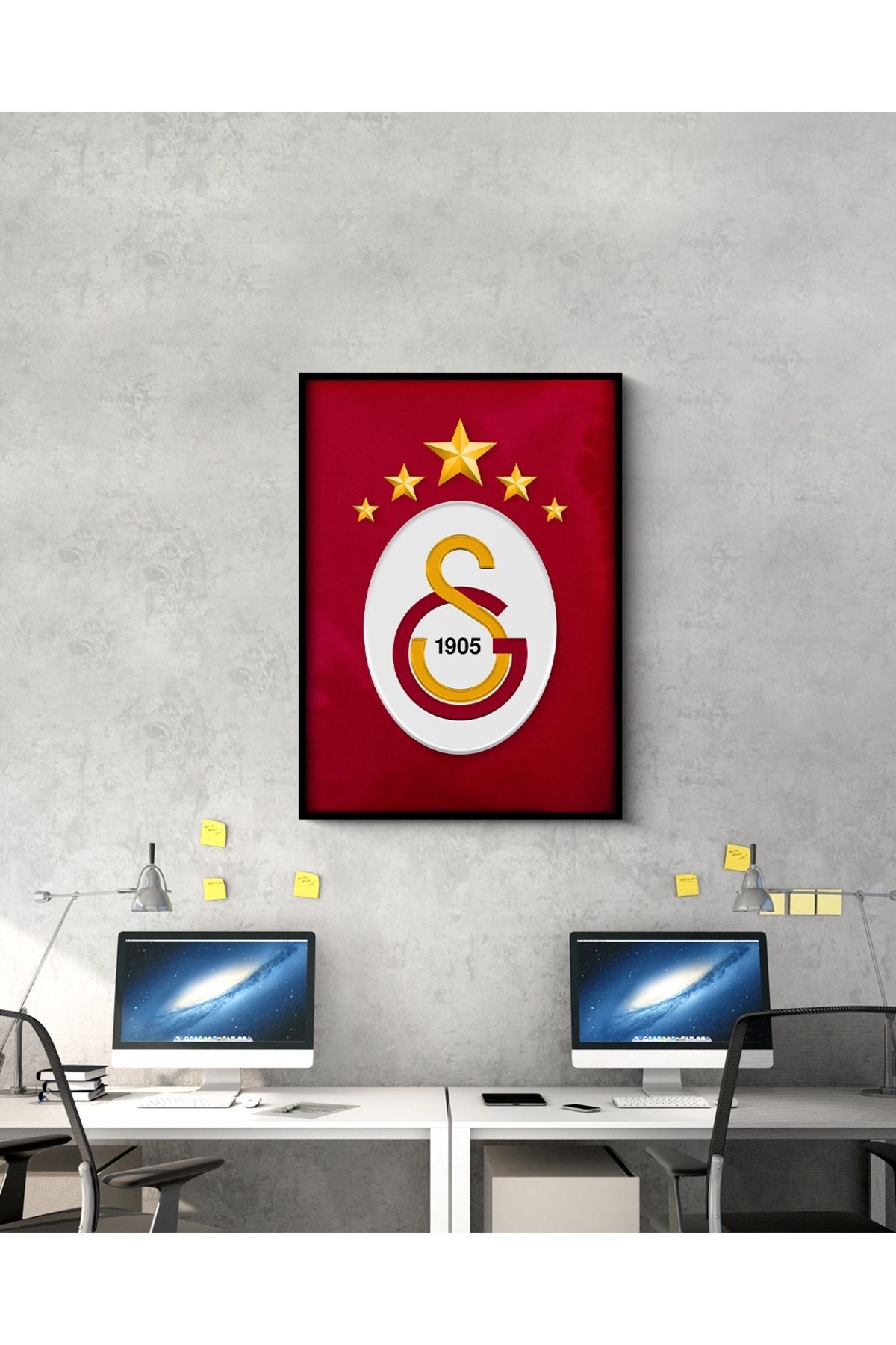 Modernizmo Galatasaray 5 Yıldızlı Cam Tablo – Mat Siyah Ahşap Çerçeveli Duvar Dekoru