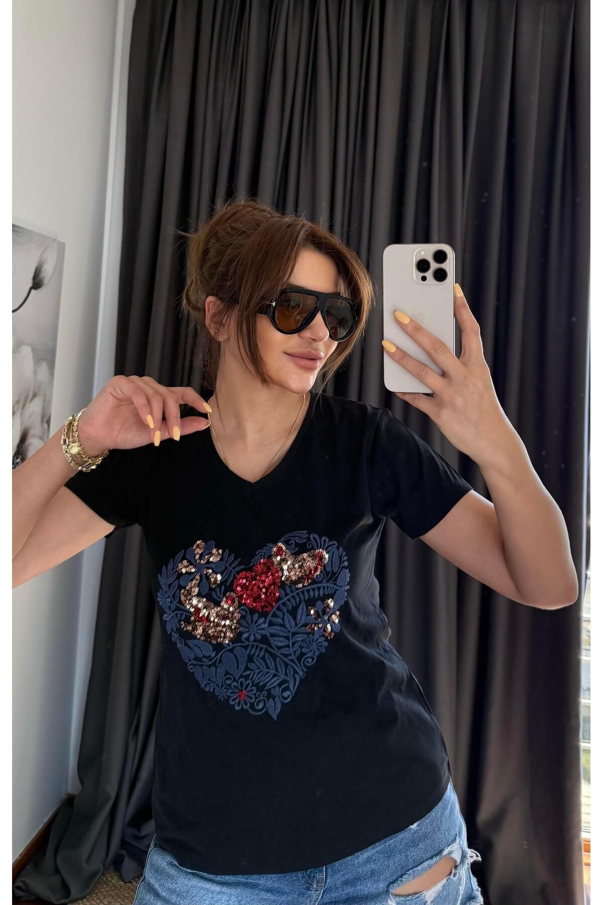 Daves Siyah Yeni Sezon %100 Pamuk T-shirt-kalp Işlemeli
