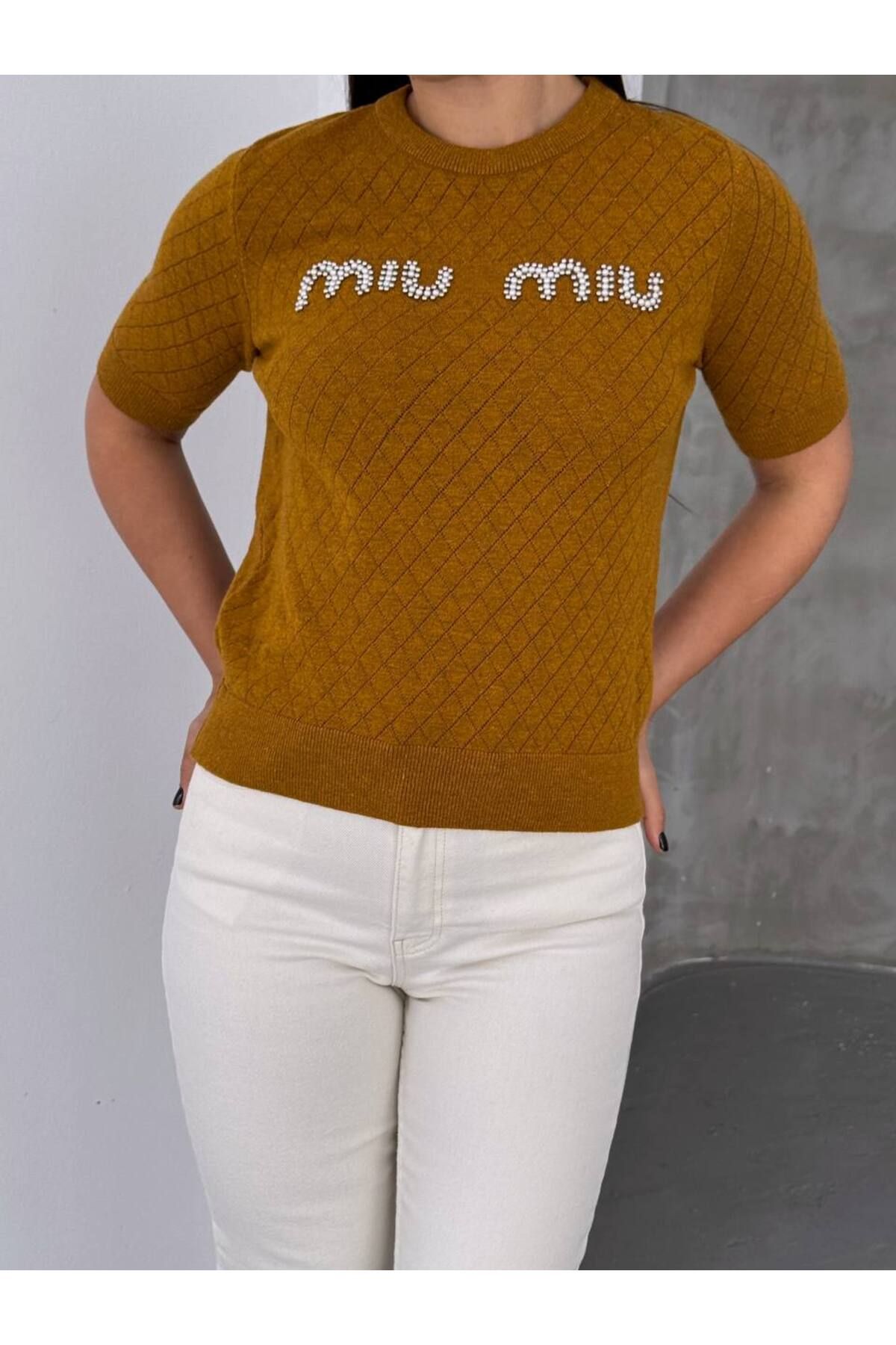 Abalı Yeni sezon triko pamuklu, yazlık yumuşak inci, taşlı detaylı bluz , Alena model.