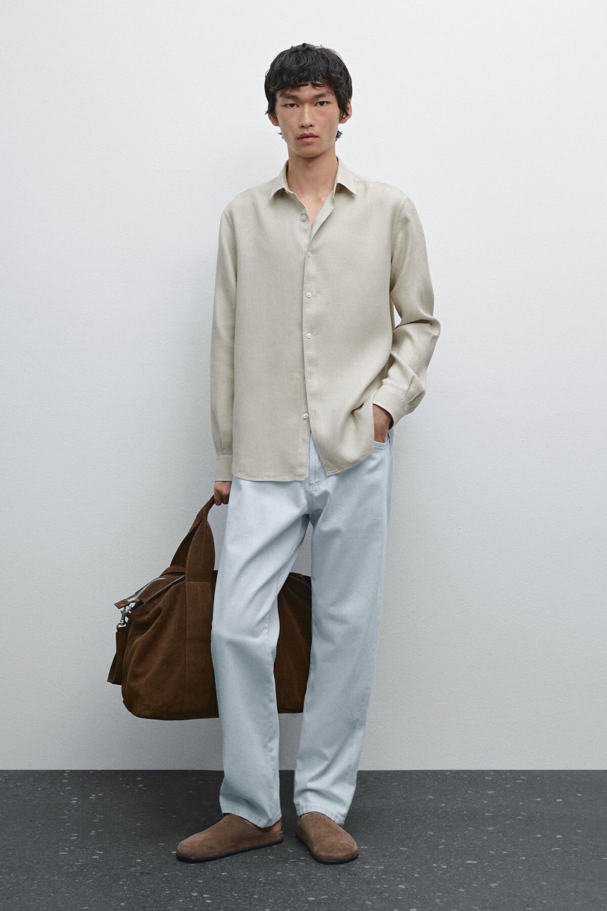 Massimo Dutti Slim fit keten karışımlı gömlek