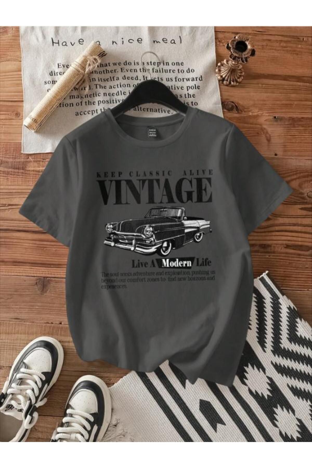 COMANCHERO Attitoon Casual Minimalist Vintage Araba Baskılı Yuvarlak Yaka Kısa Kollu Tişört Kadınlar