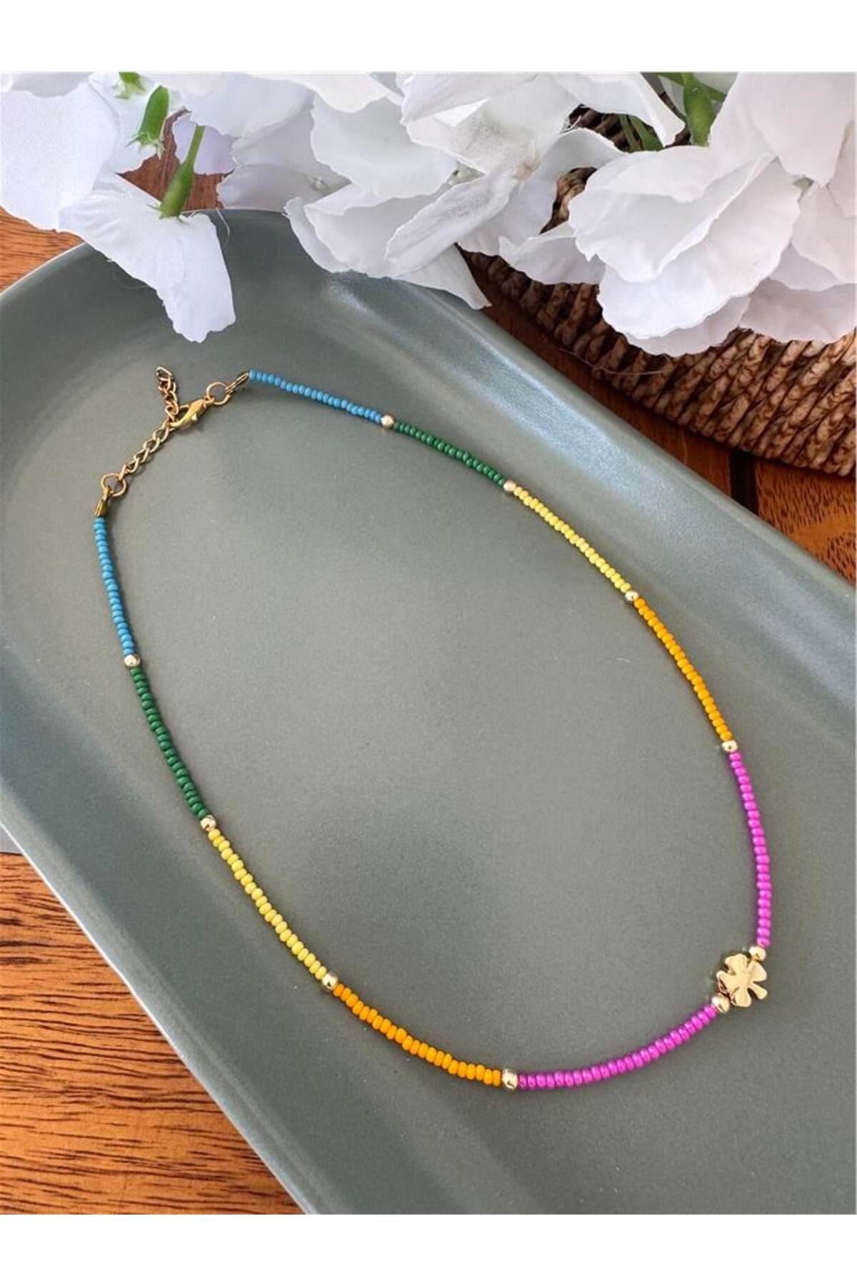 Pelin Aksesuar Renkli Yonca Figürlü Boncuk Kolye