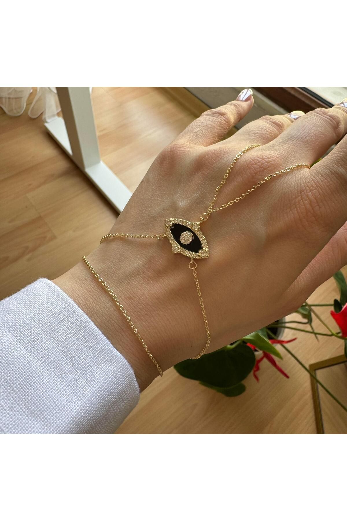 Venus Design Çelik Nazar Şahmeran