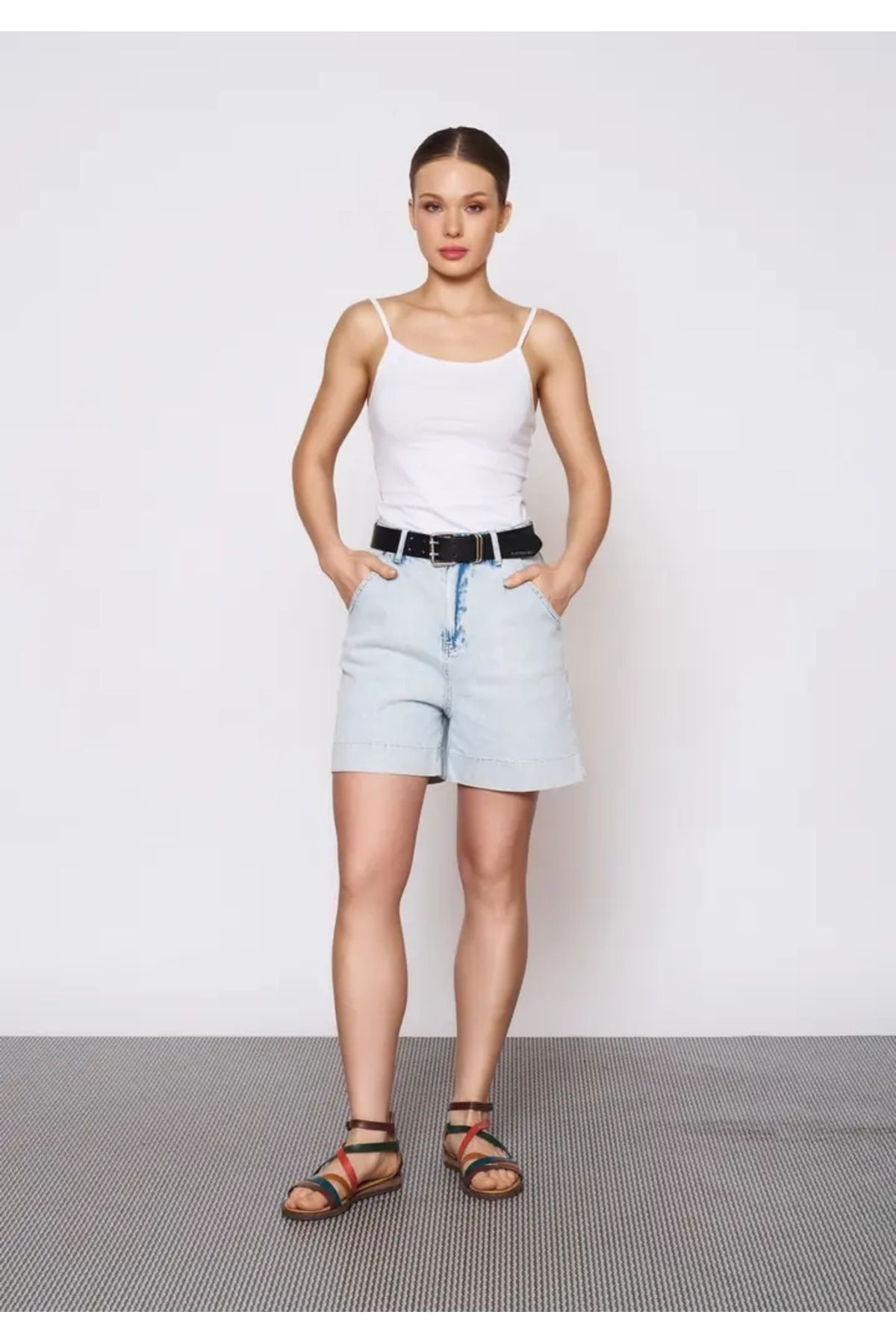 EUROFASHION Açık Mavi Jean Mini Şort