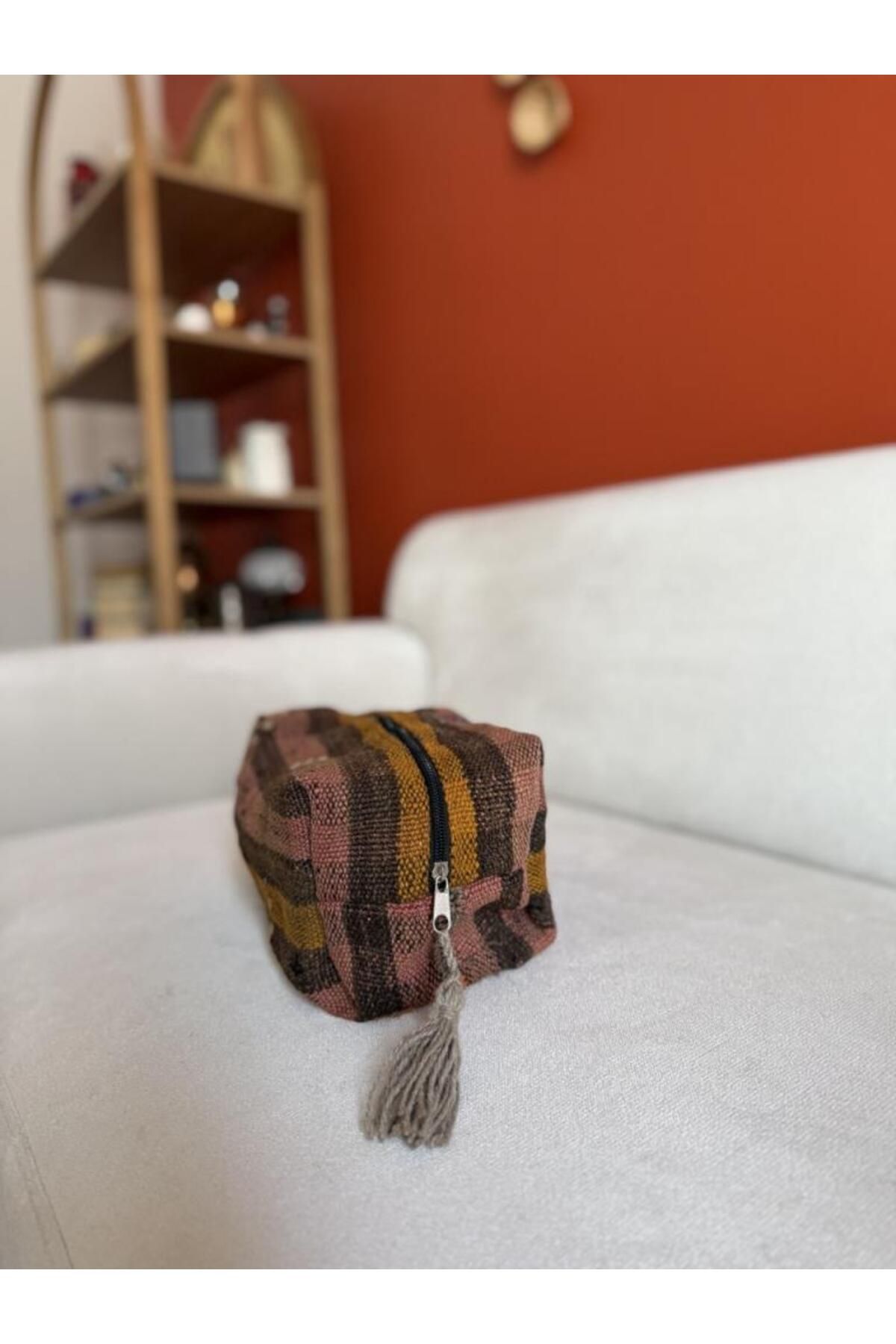 DesignEv Bohem Tarz El Yapımı Kilim Çanta, Vintage Kilimden Oluşan Desenli Kadın Omuz Çantası