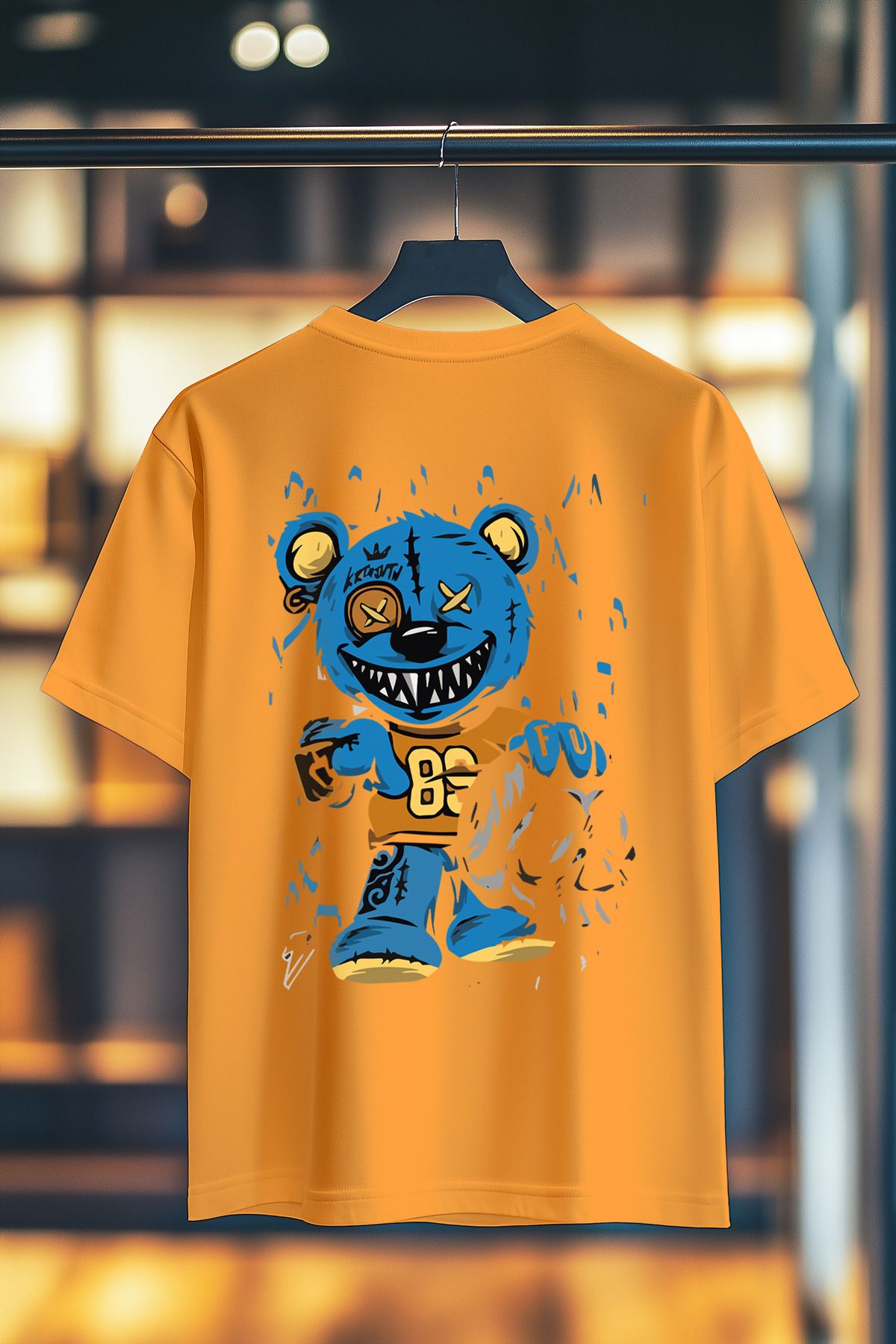 BookOrBook Cheerful Clown %100 Pamuk Premium Kalite Sırt Baskılı T-Shirt