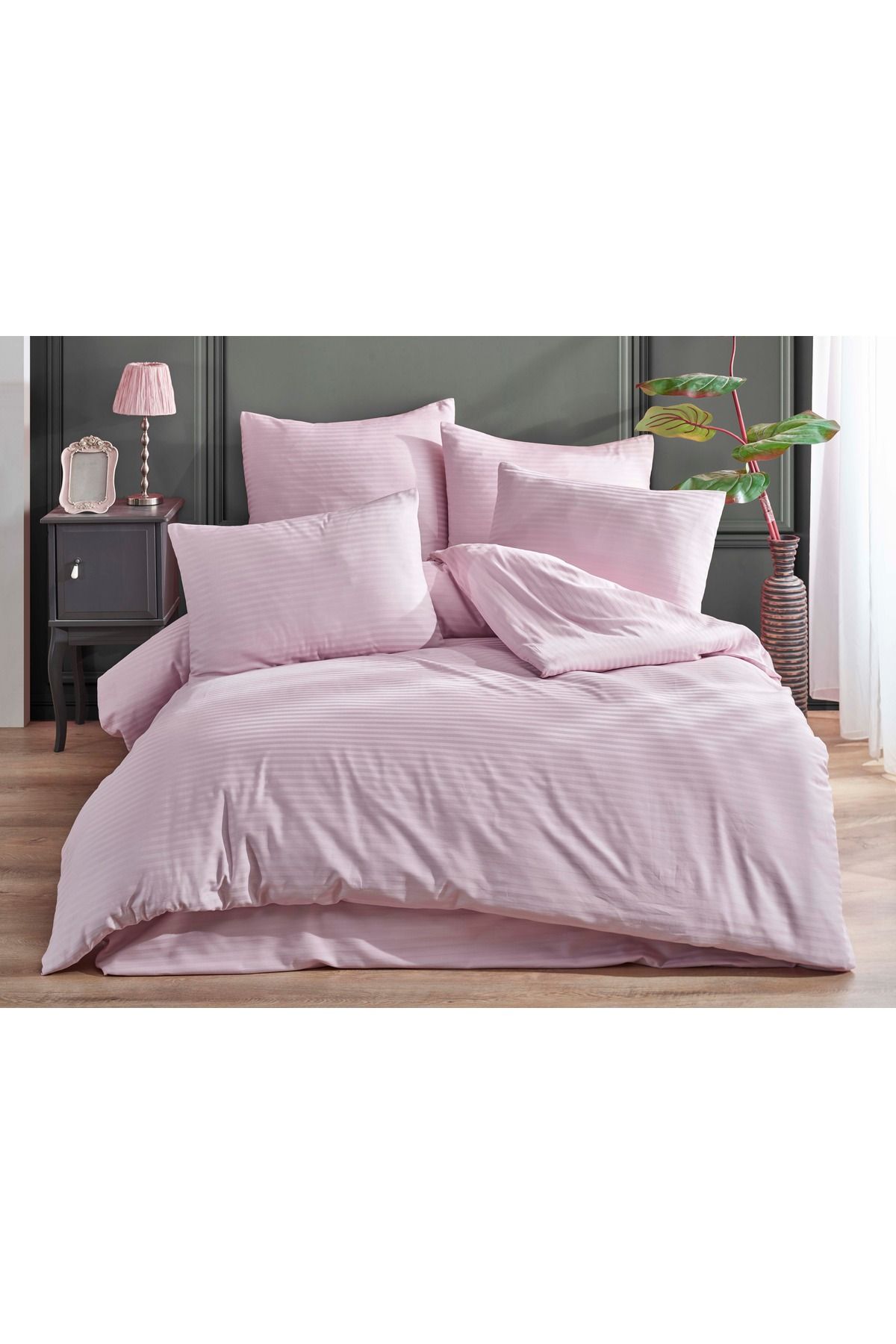 Karden Flower Pure Silk Pamuklu Saten Çift Kişilik Pudra Nevresim Takımı Listikli Çarşaflı