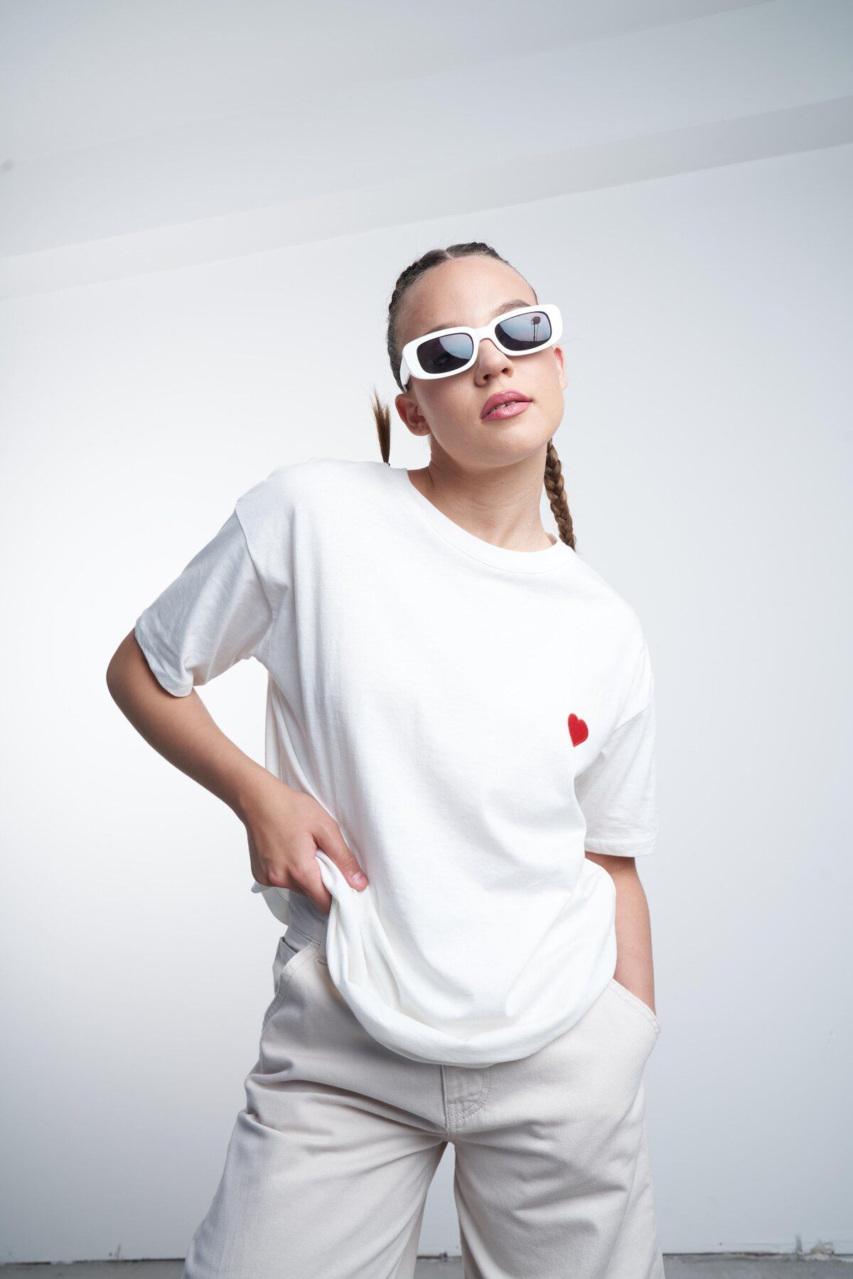 Neba Boutique Kadın Kalp Nakışlı T-Shirt