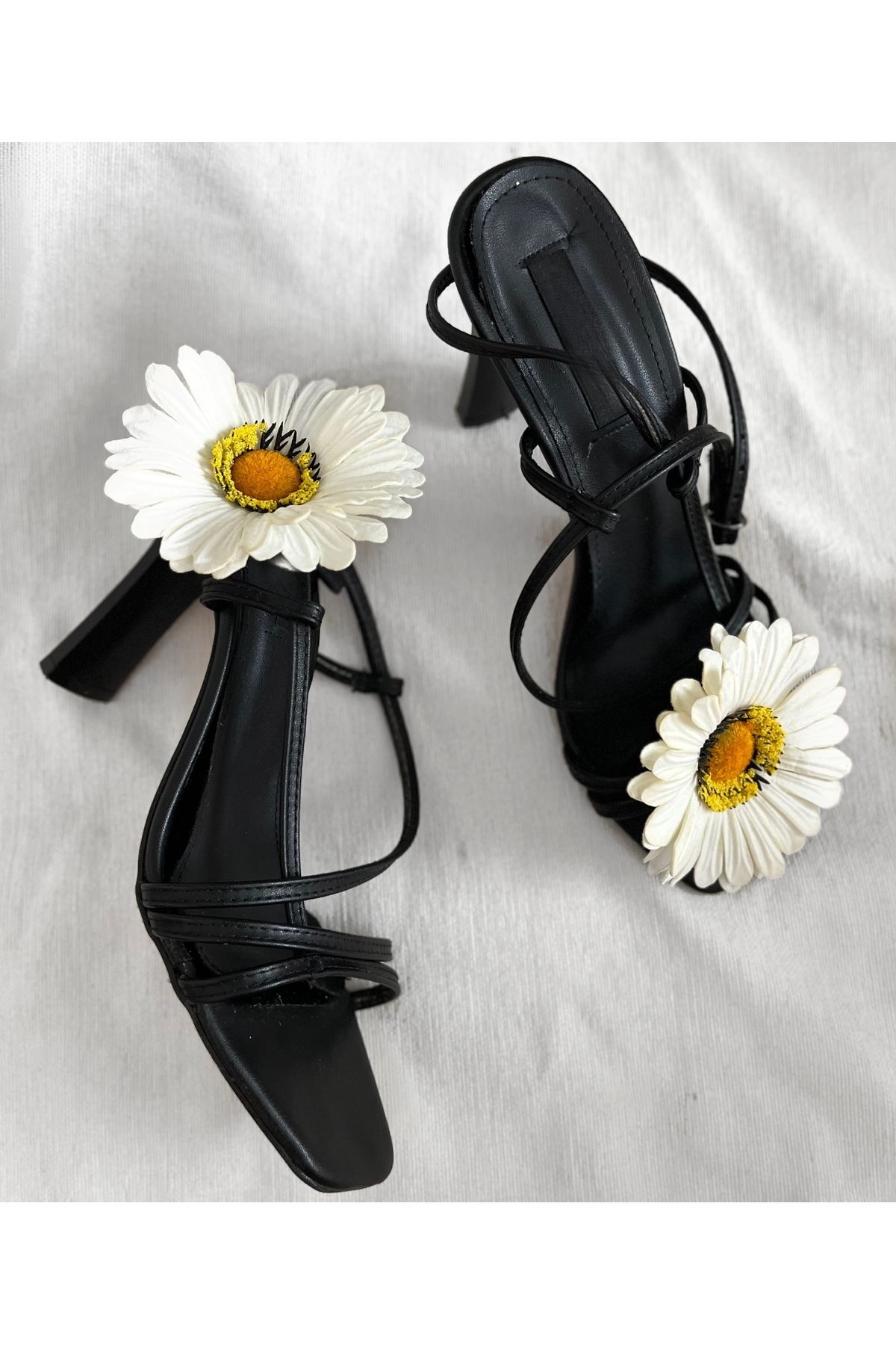 FloresDeCarnaval papatya çıtçıtlı ayakkabı tokası
